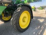 Châssis with Left Rear Tire