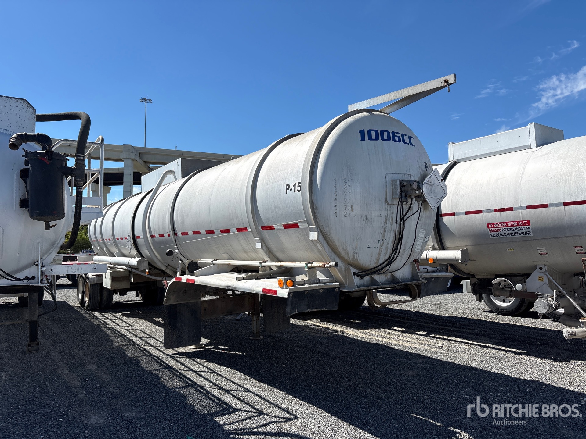 1997 Trailmaster 8400 GAL T/A