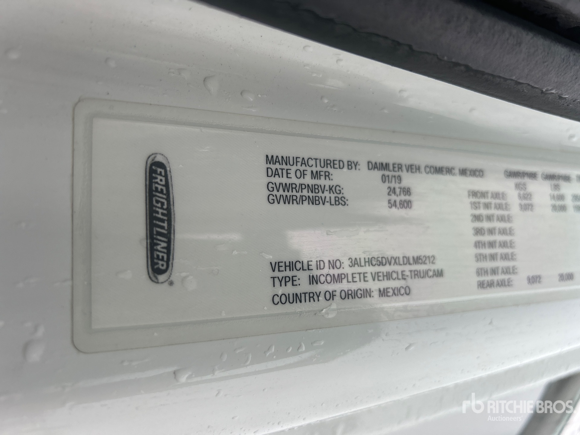 2020 Freightliner M2 112