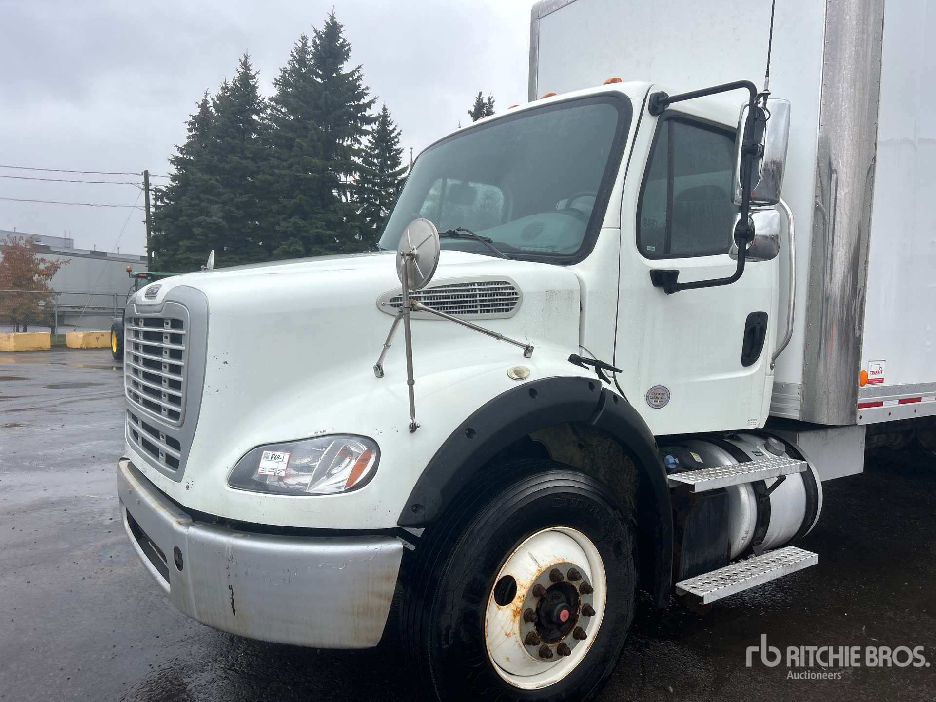 2020 Freightliner M2 112