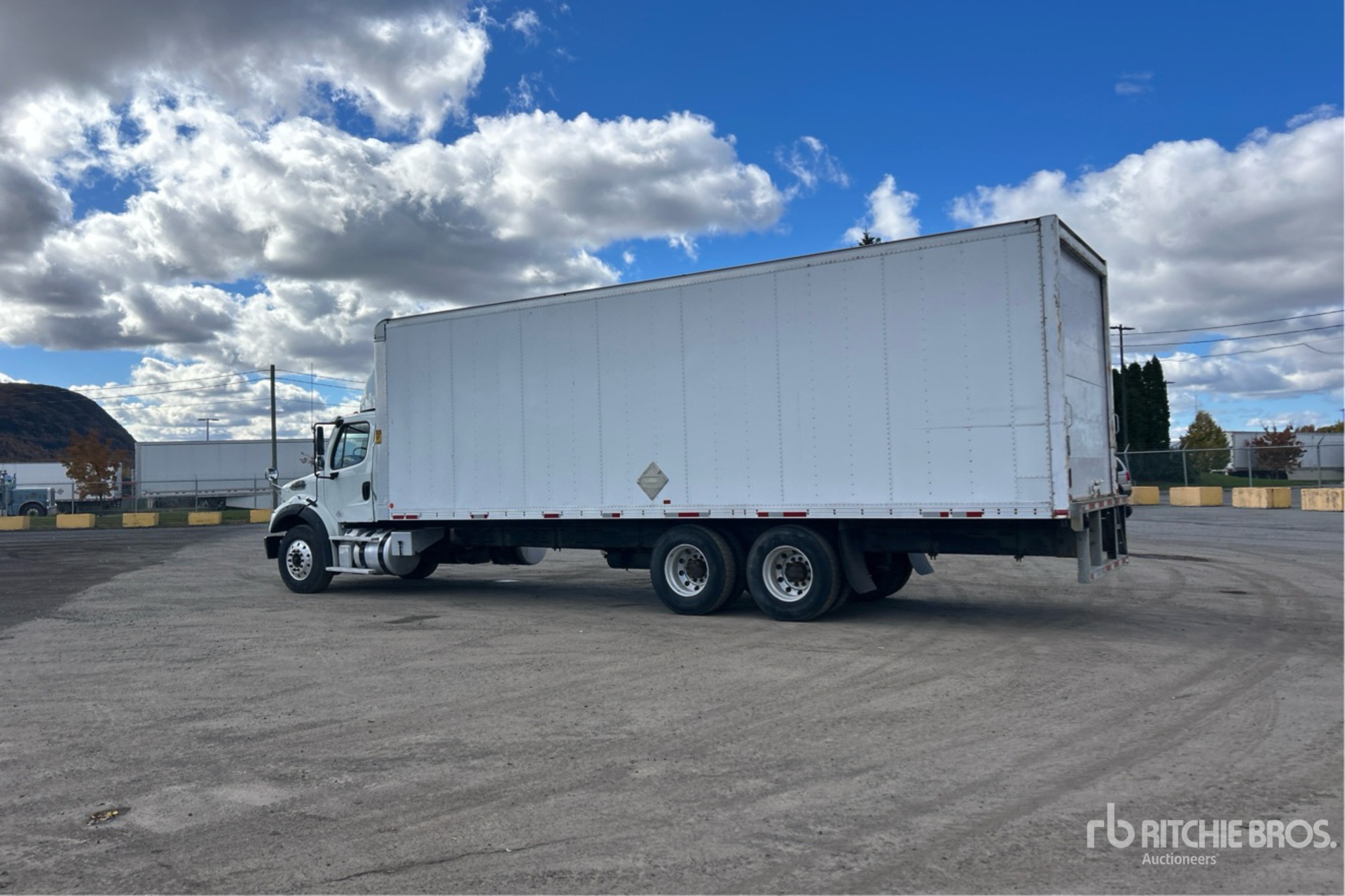 2019 Freightliner M2 112