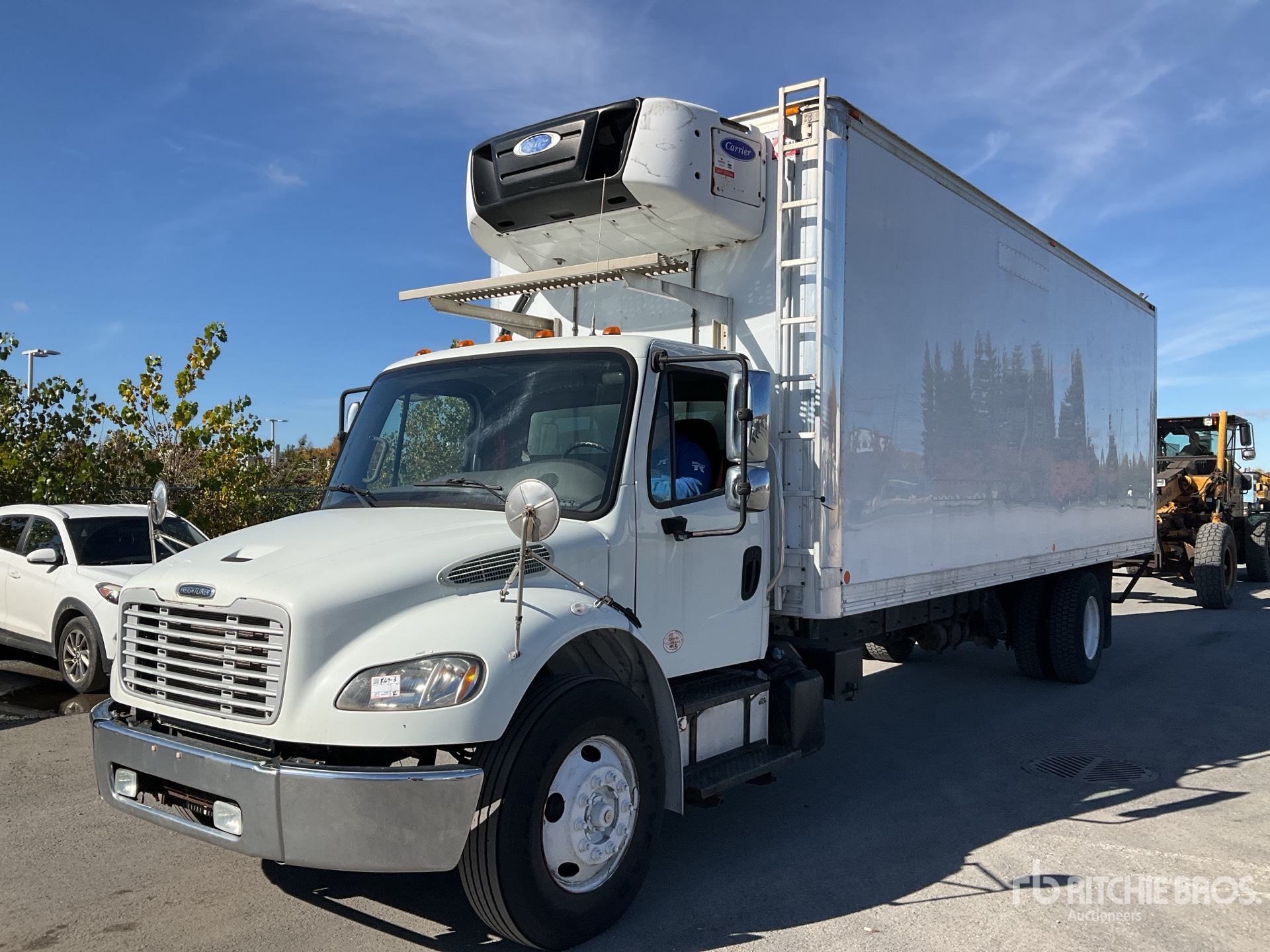 2019 Freightliner M2 106