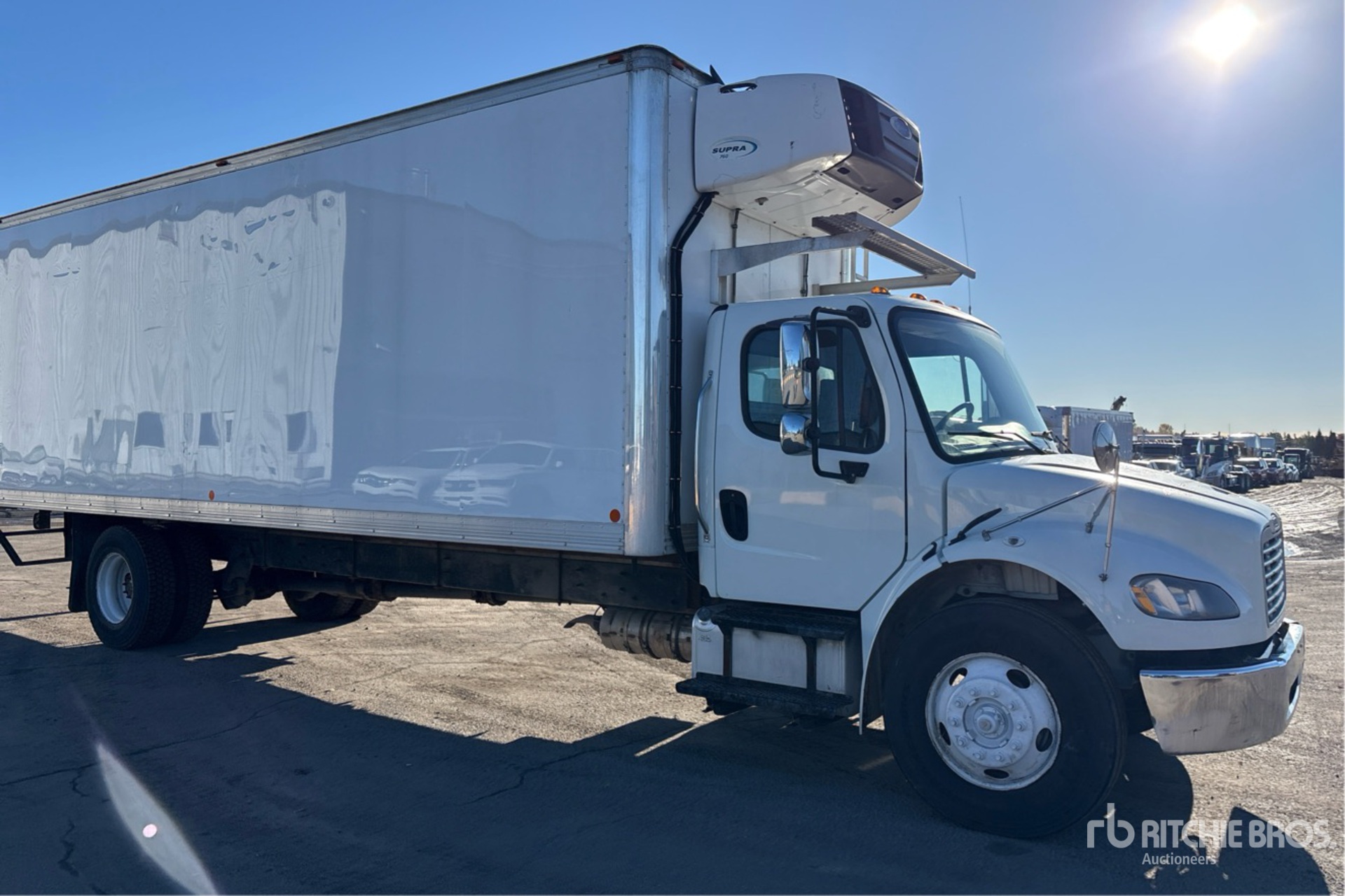 2019 Freightliner M2 106