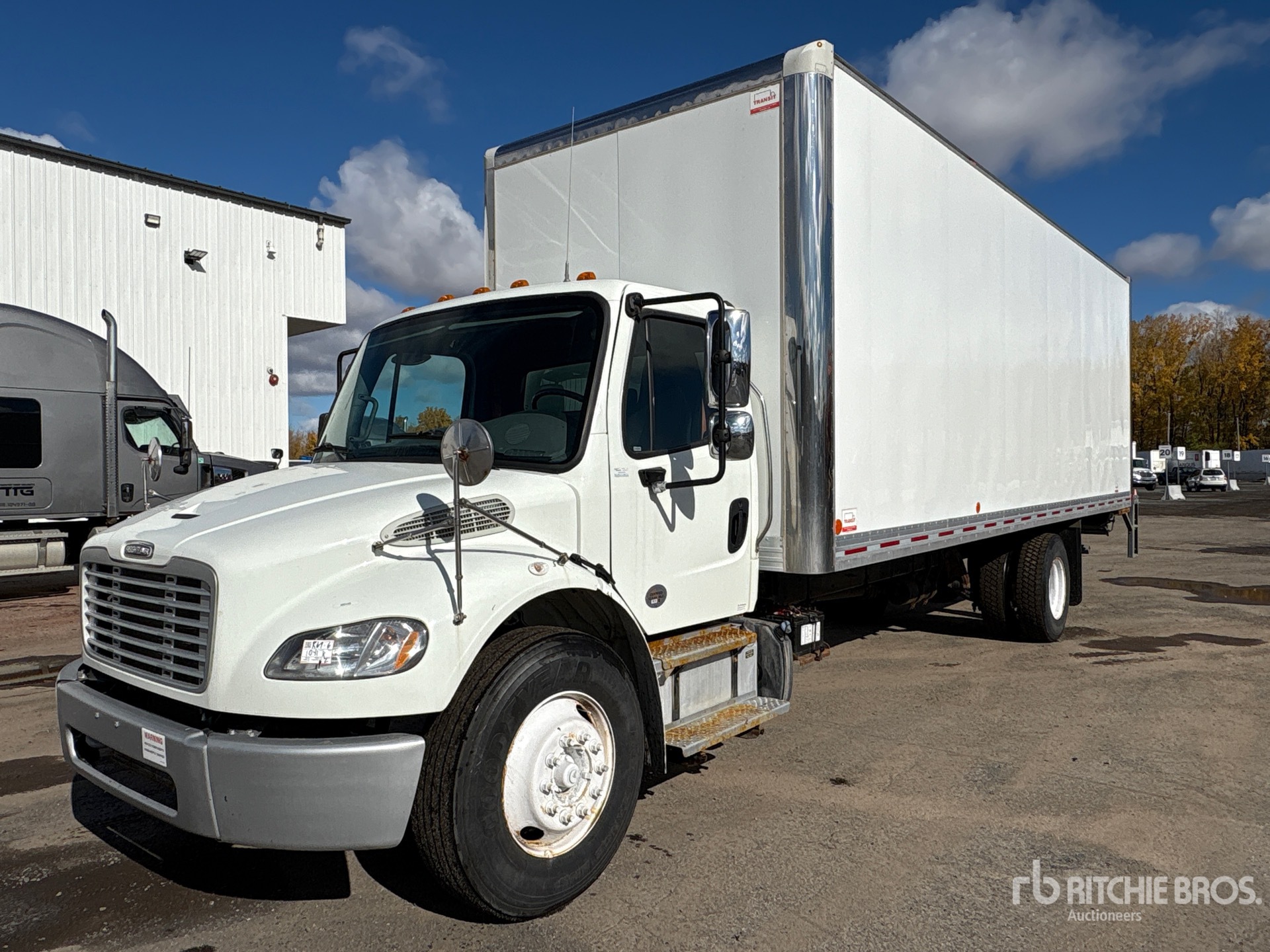2019 Freightliner M2 106