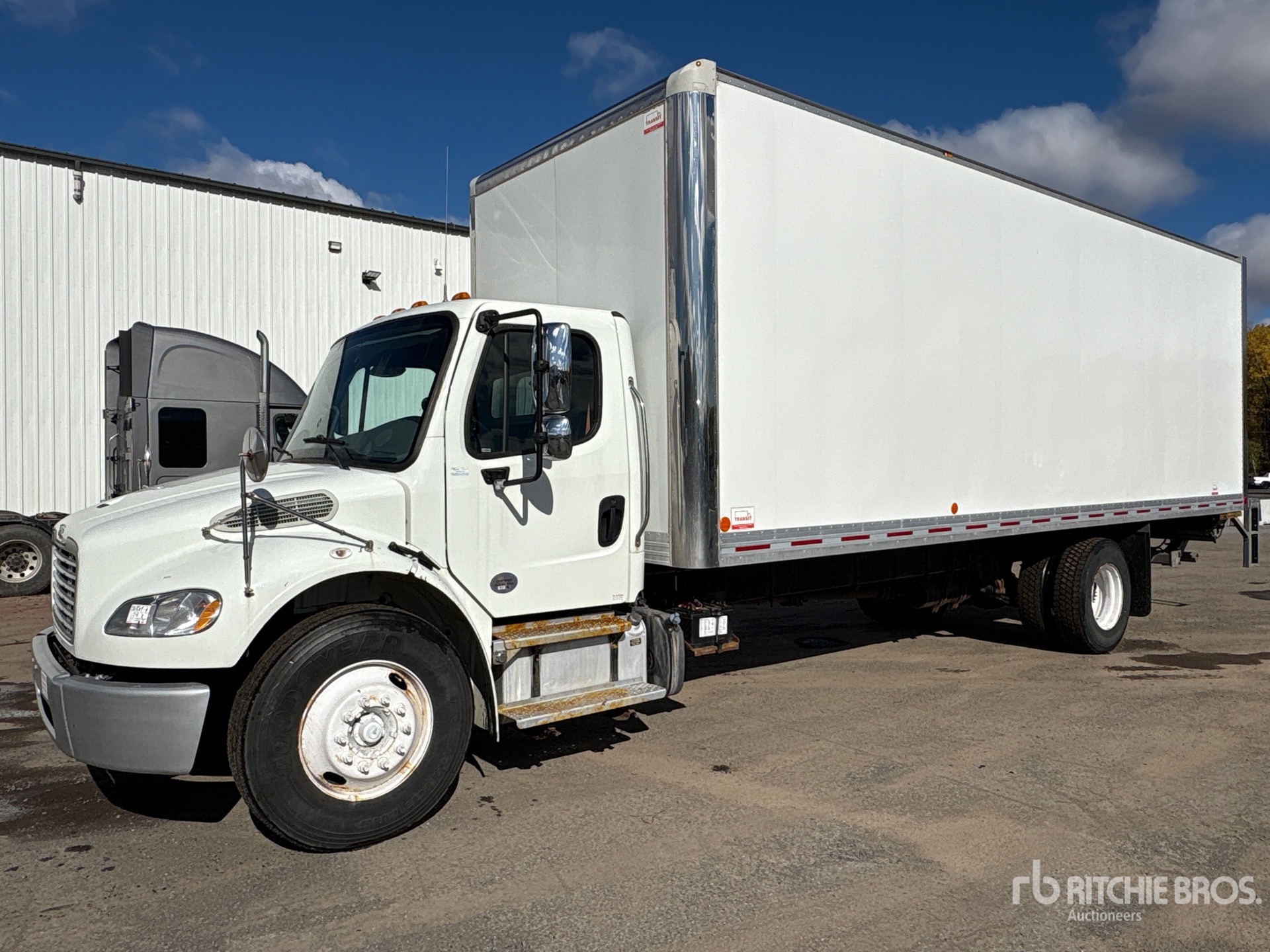 2019 Freightliner M2 106