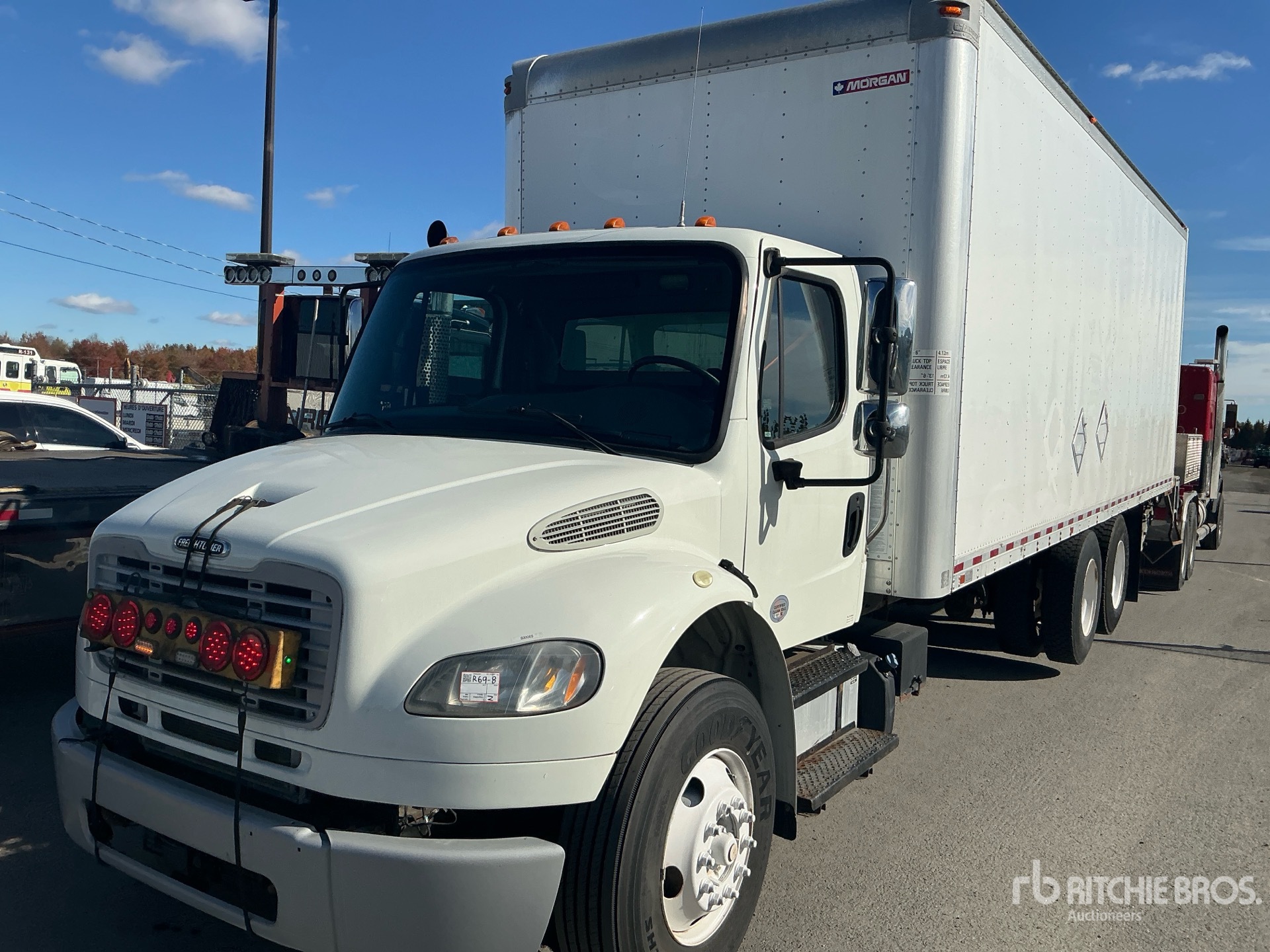 2018 Freightliner M2 106