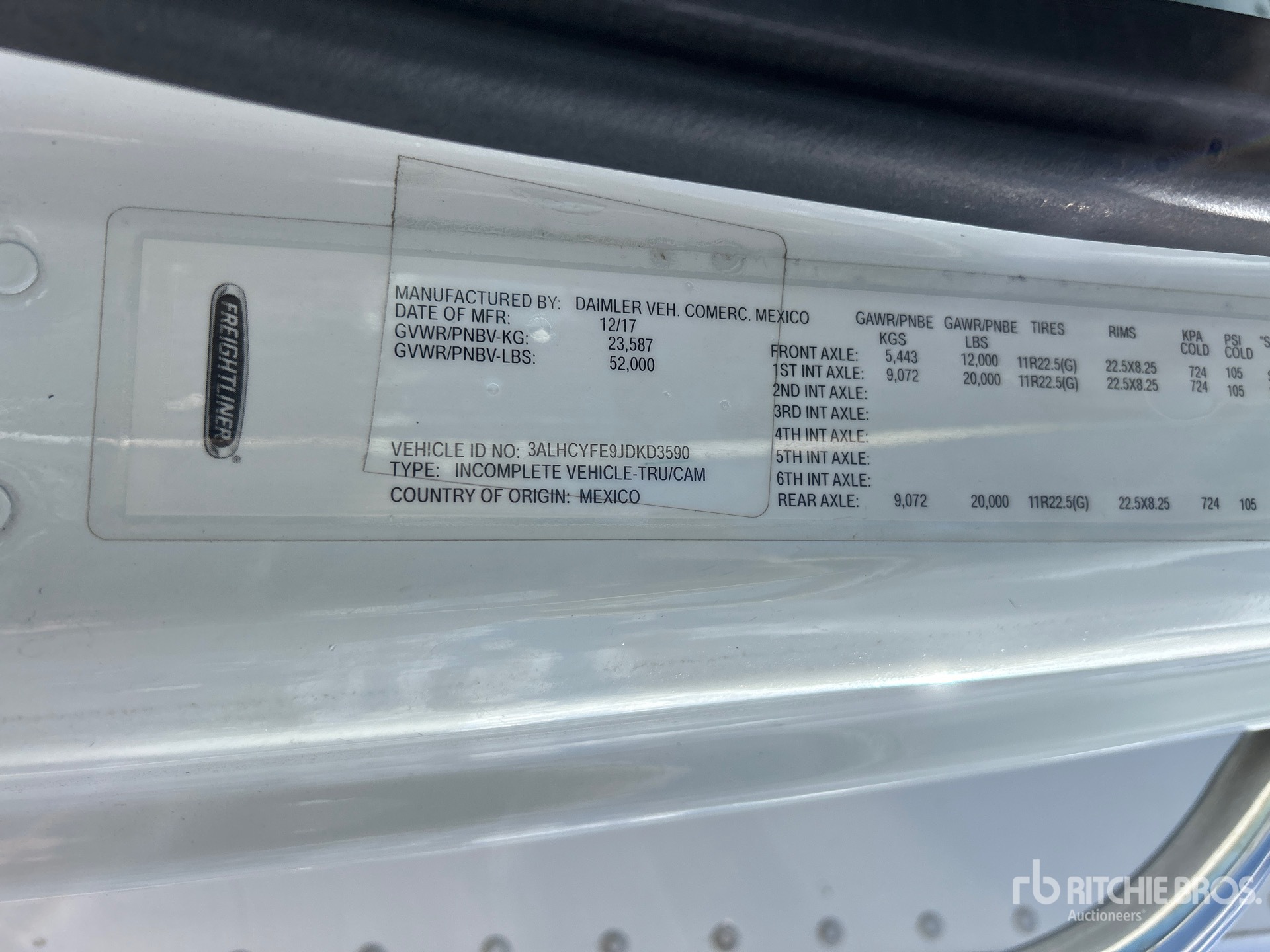 2018 Freightliner M2 106