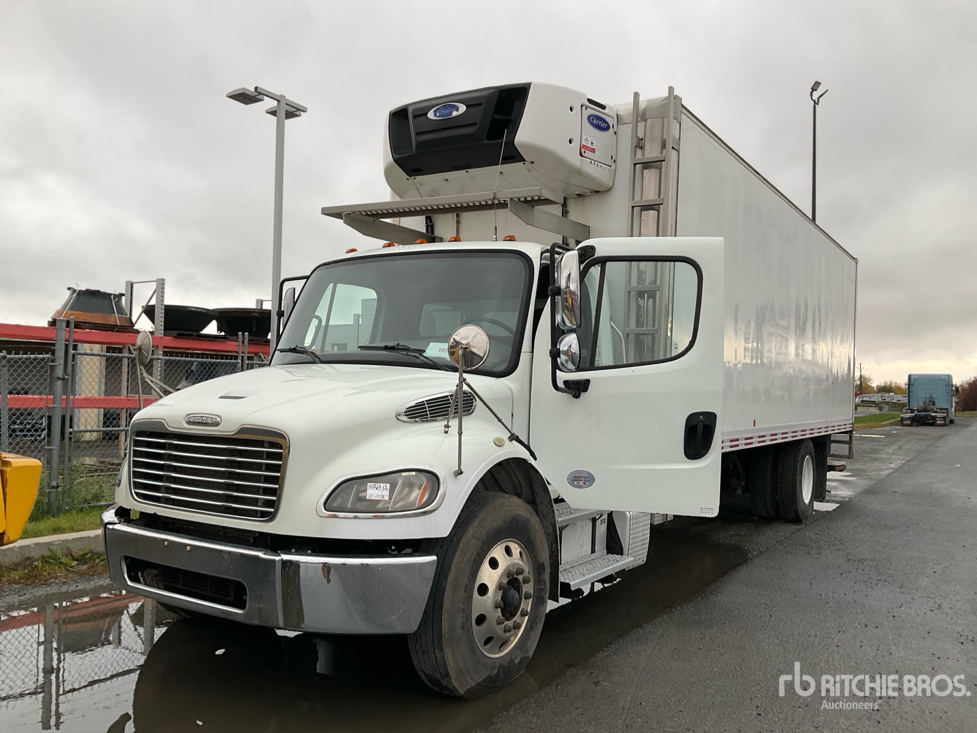 2020 Freightliner M2 106