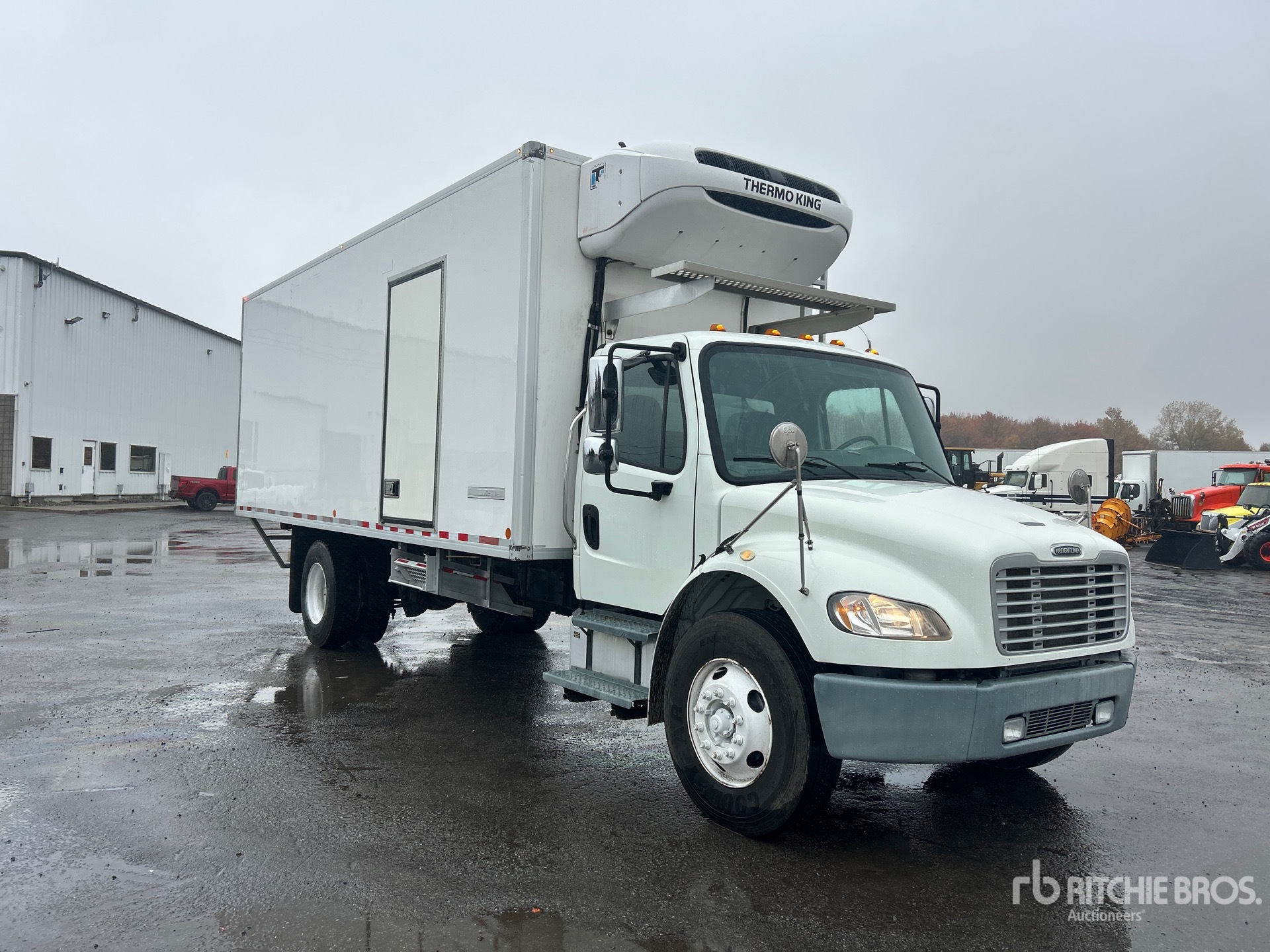 2020 Freightliner M2 106