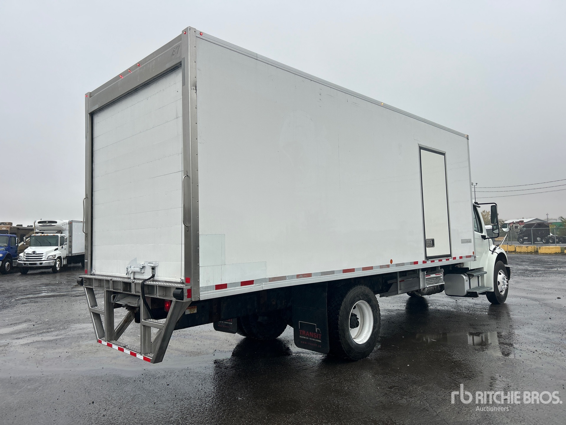 2020 Freightliner M2 106
