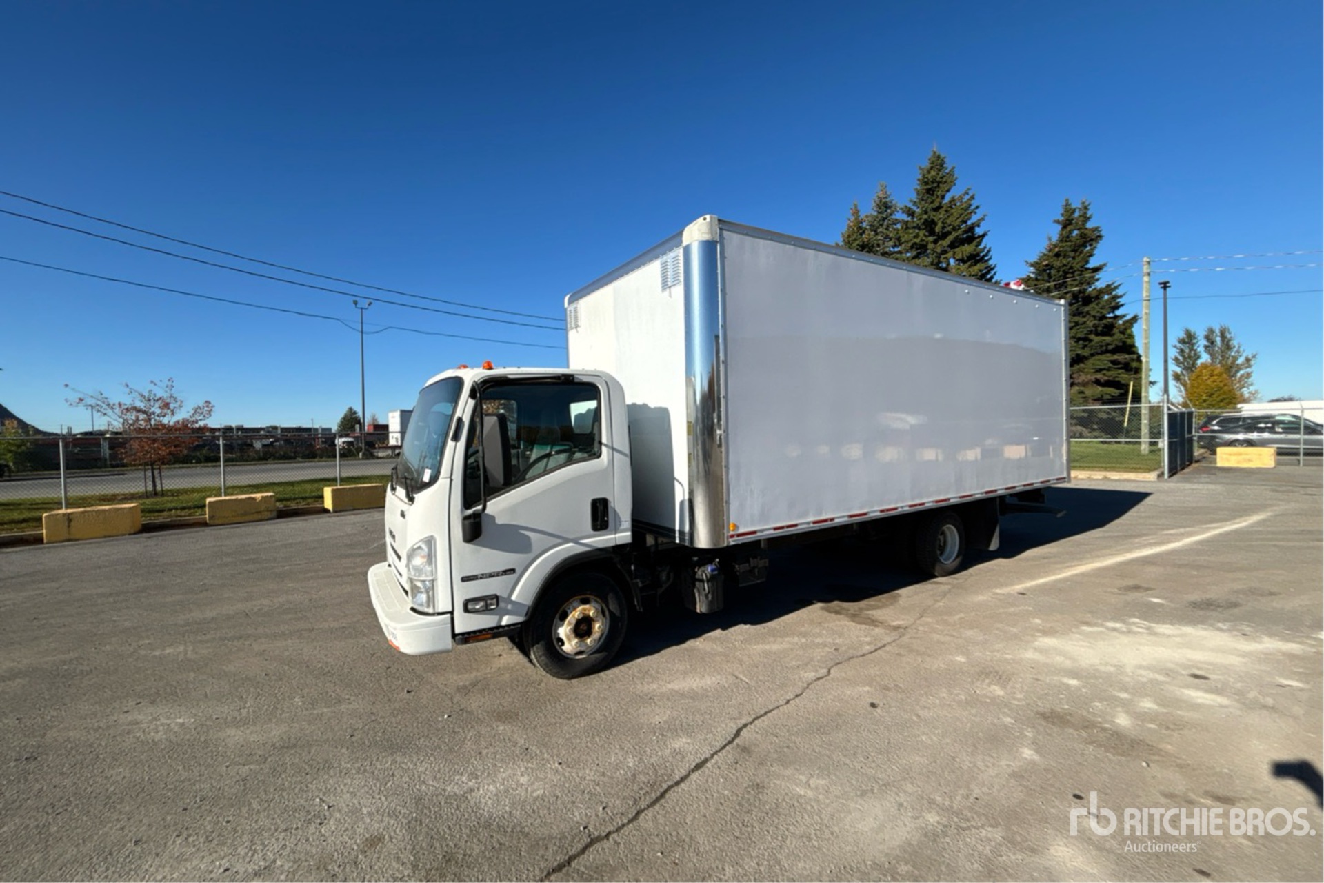 2020 Isuzu NPR HD