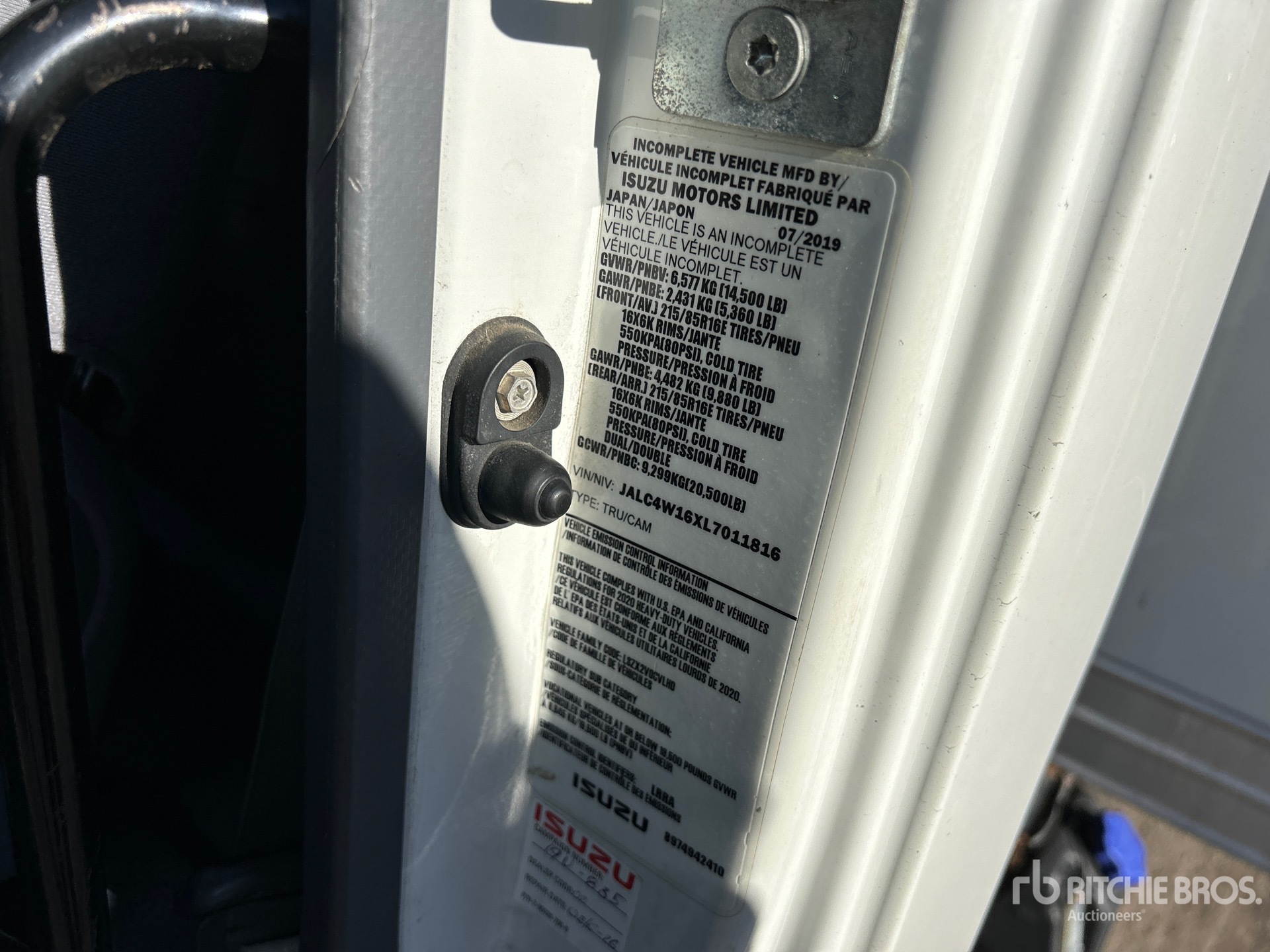 2020 Isuzu NPR HD