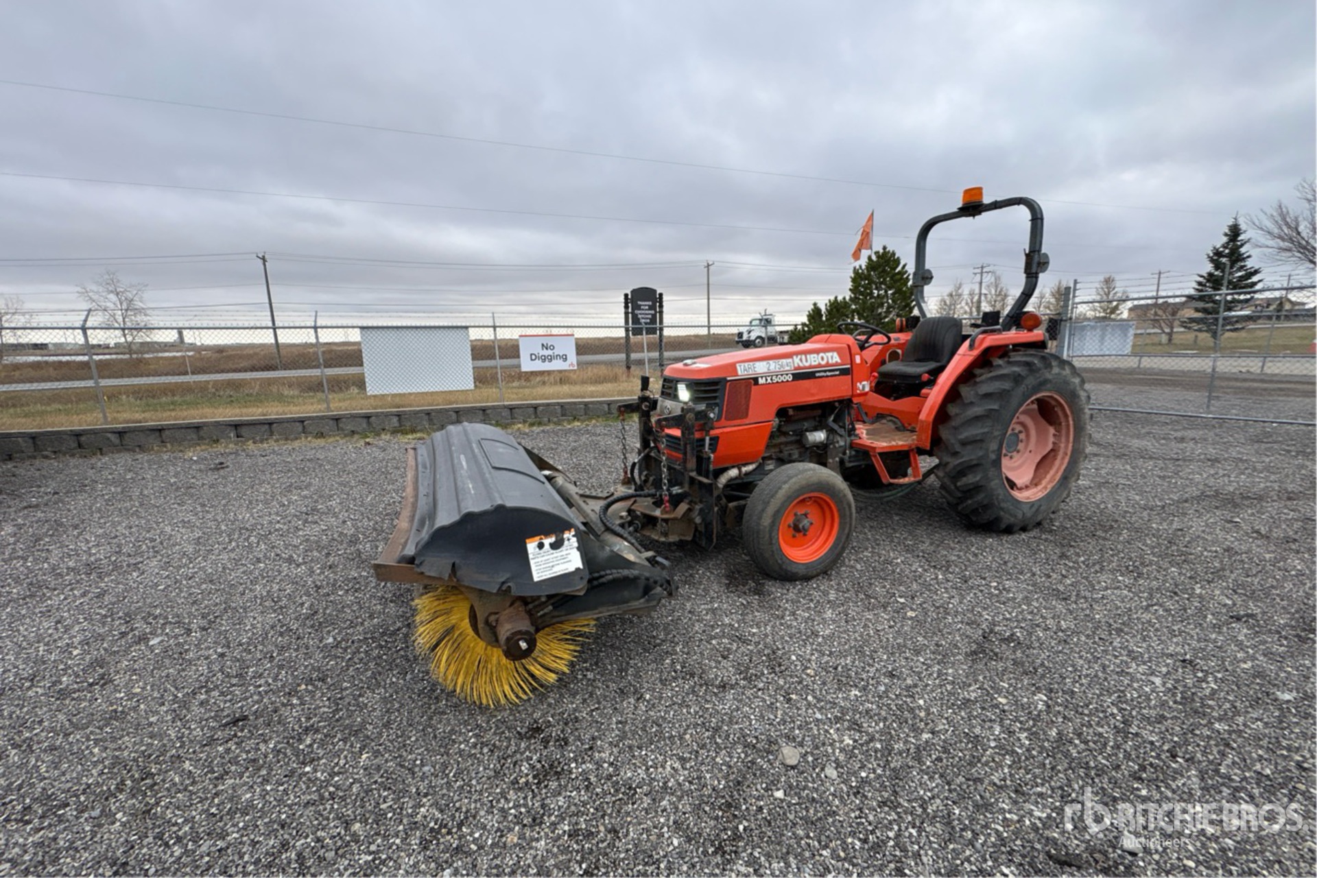 2003 Kubota MX5000E