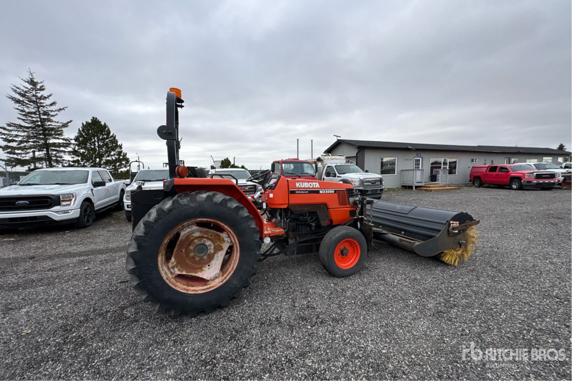 2003 Kubota MX5000E