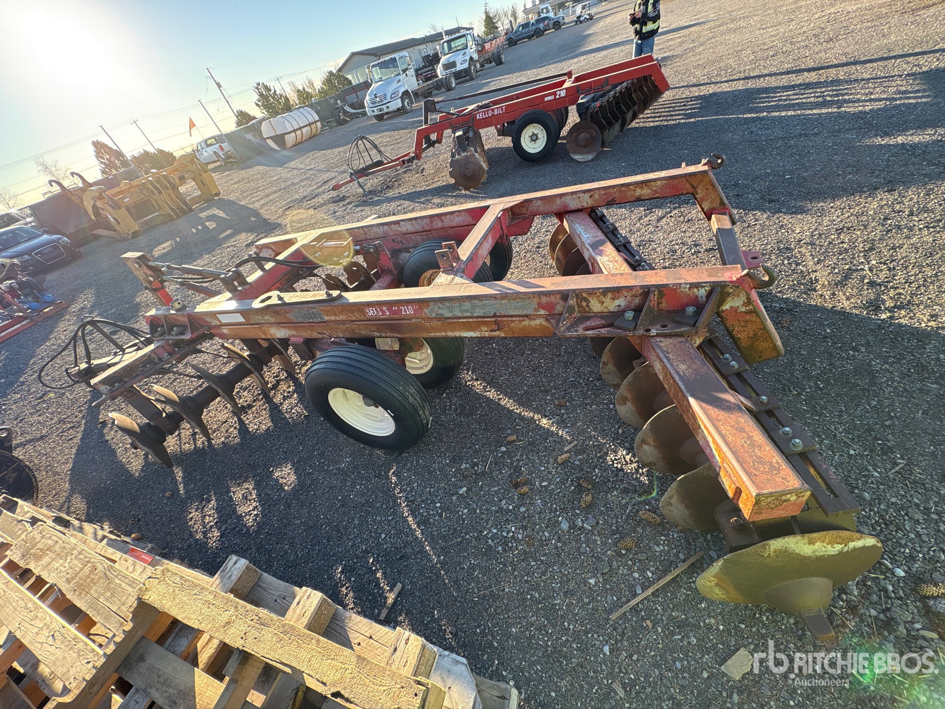 Kello-Bilt 210