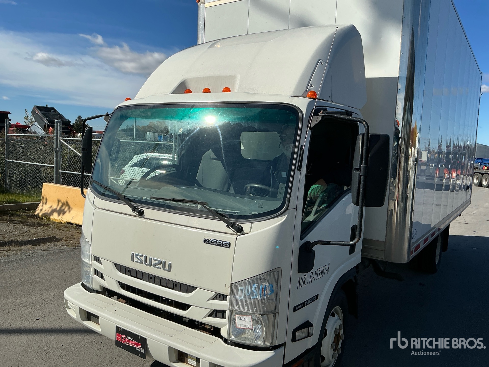 2022 Isuzu NRR
