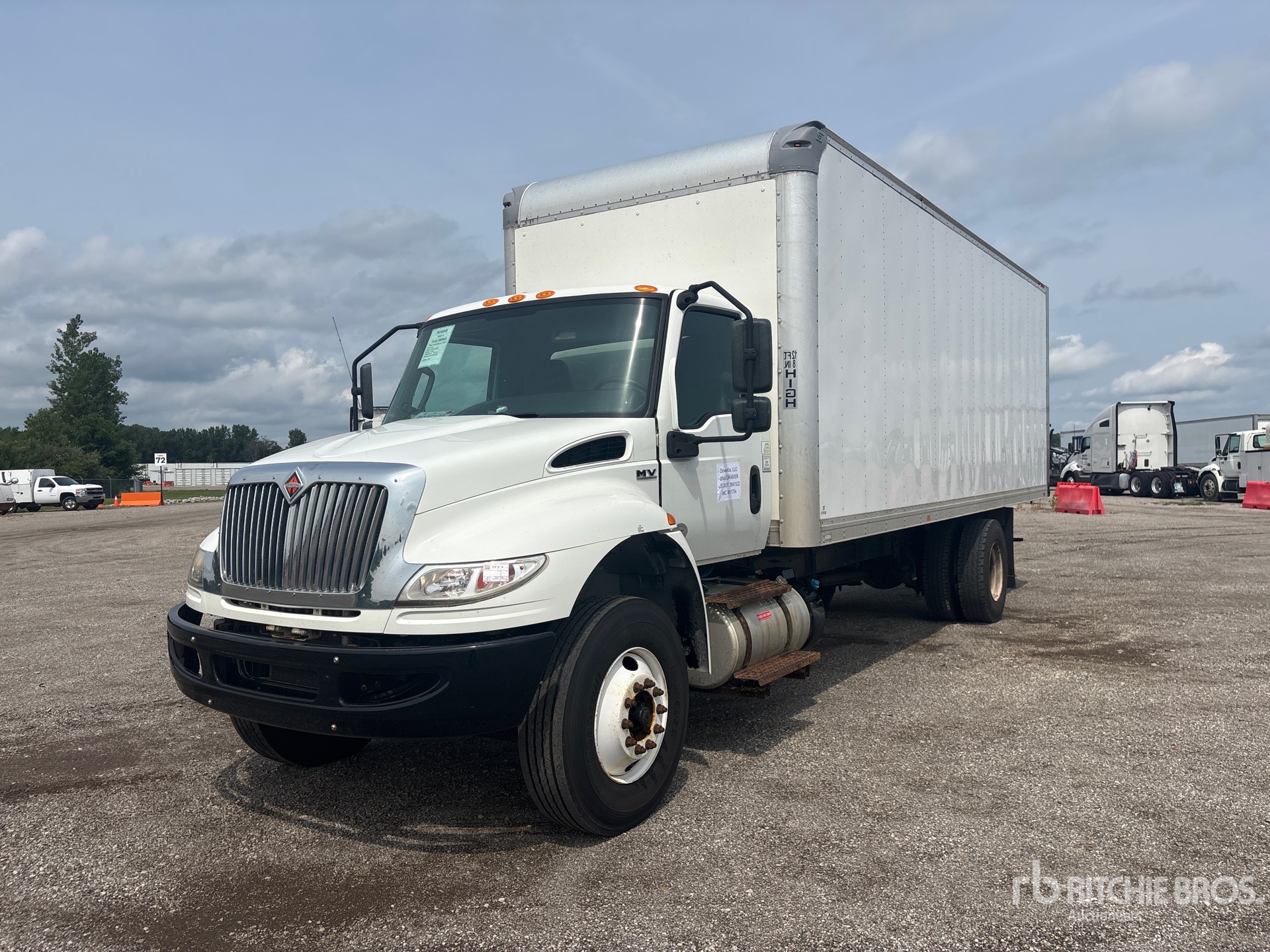 Photo of 2020 International MV607