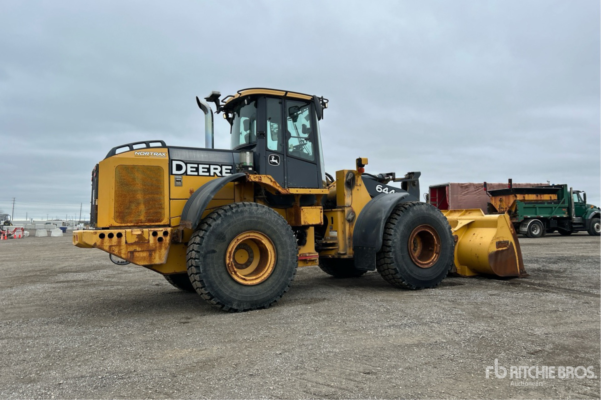 2015 John Deere 644K