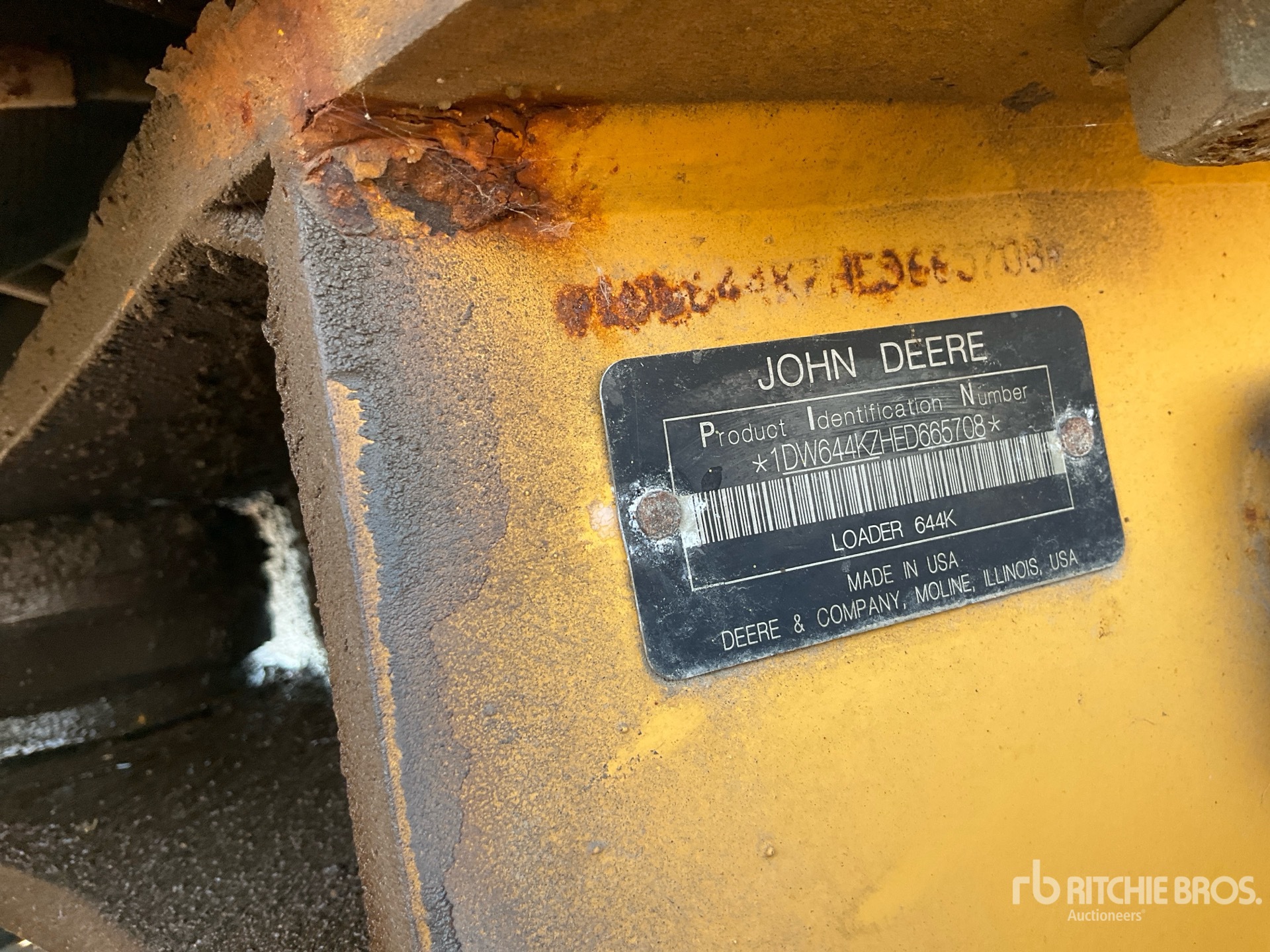 Photo of 2015 John Deere 644K