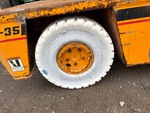 Undercarriage with