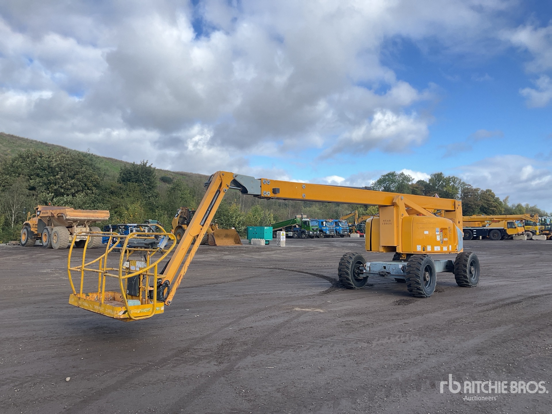 2012 Haulotte HA260PX