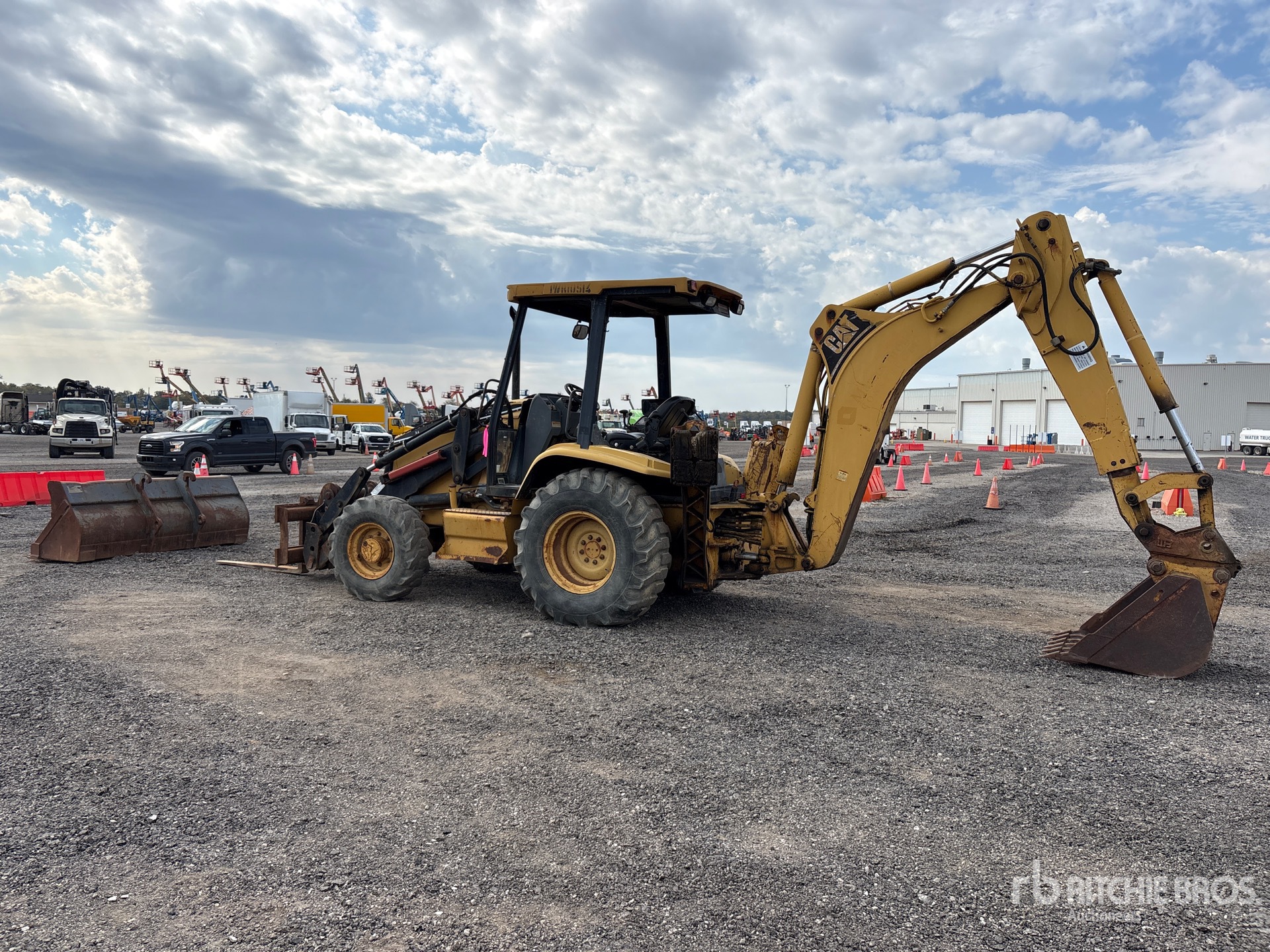 Caterpillar 416