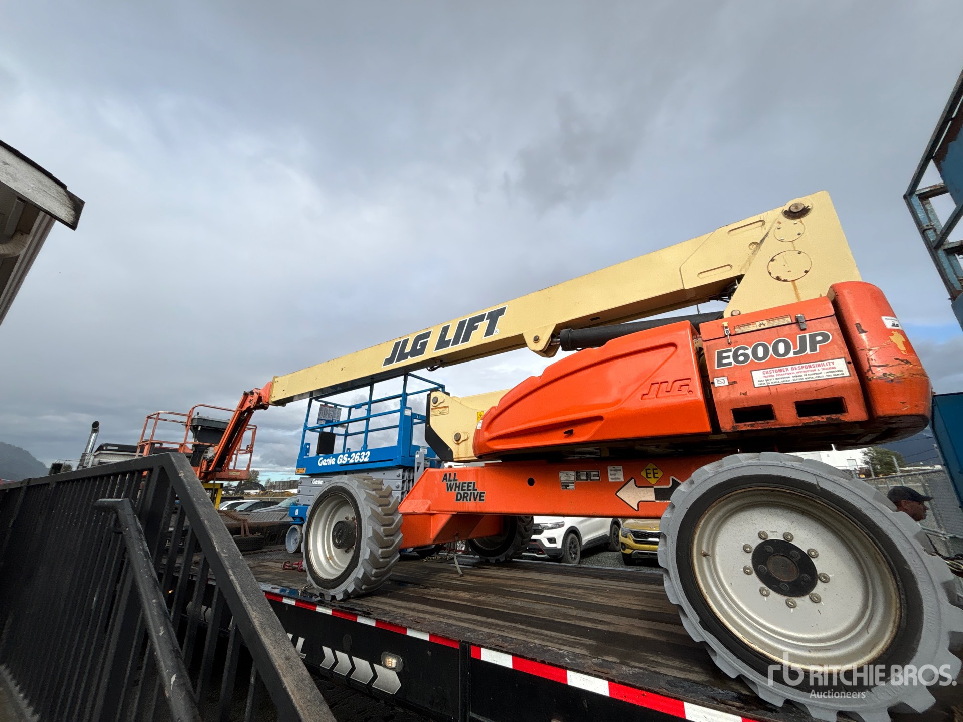2010 JLG E600JP