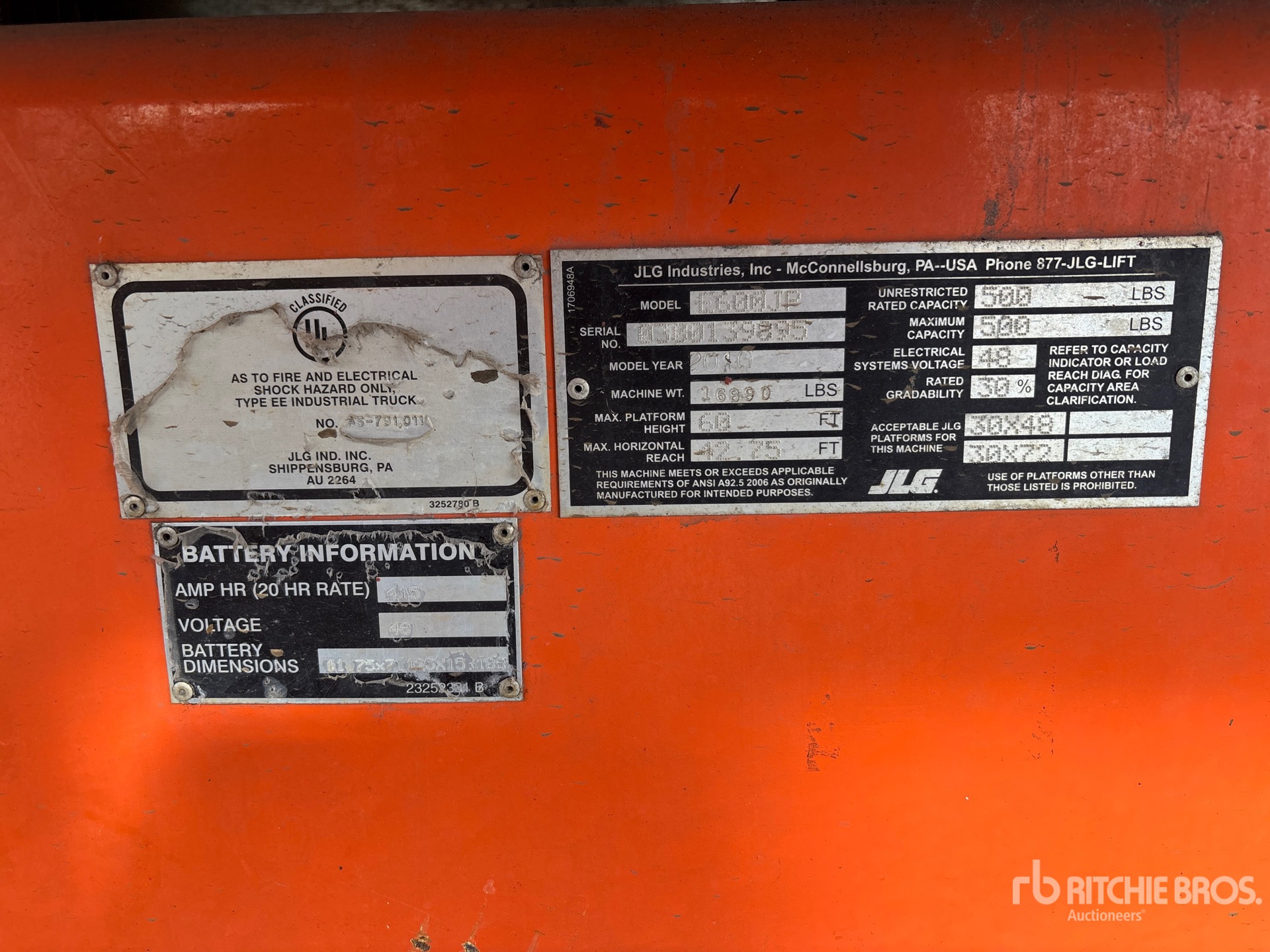 2010 JLG E600JP