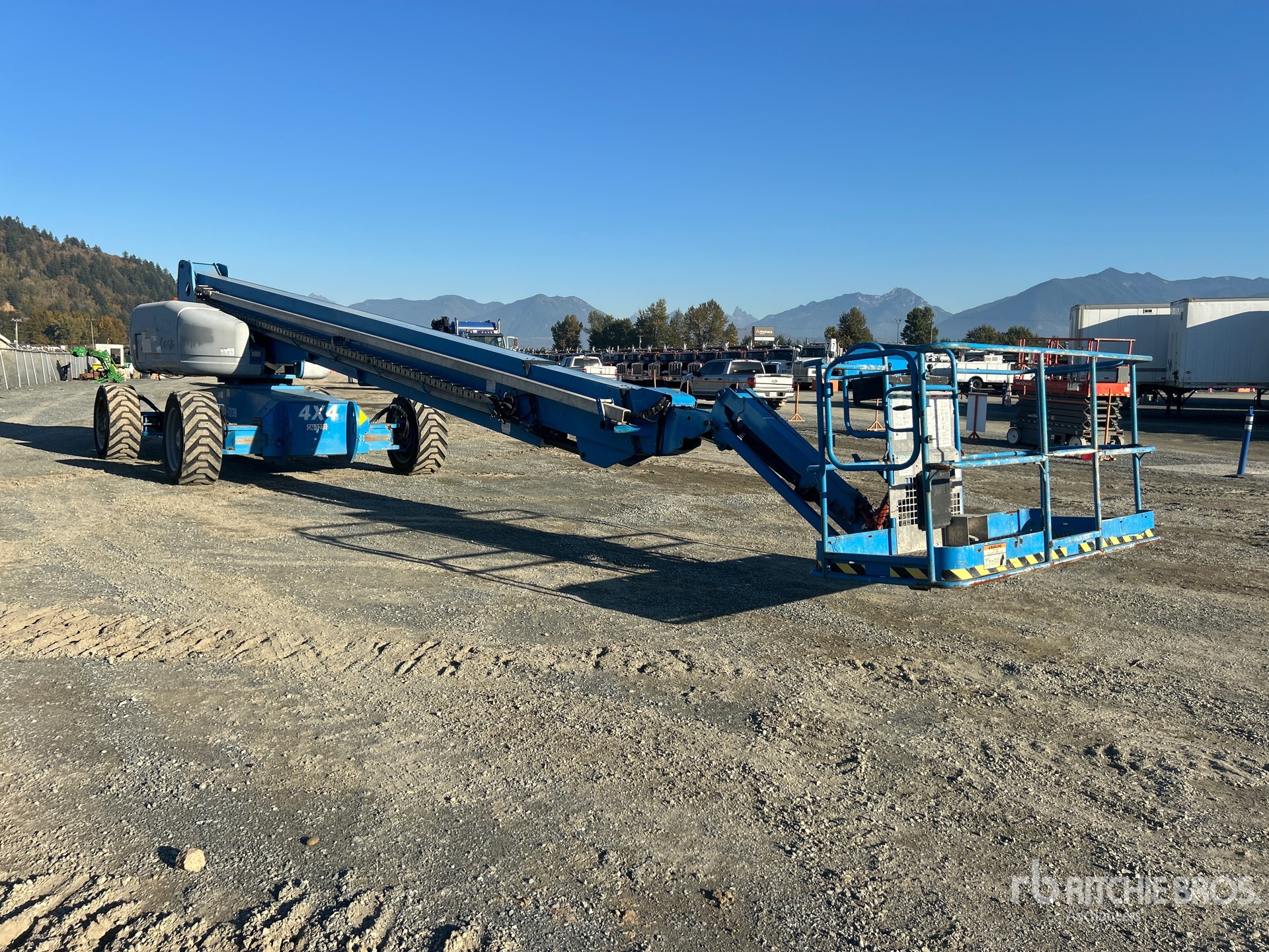 2012 Genie S-125