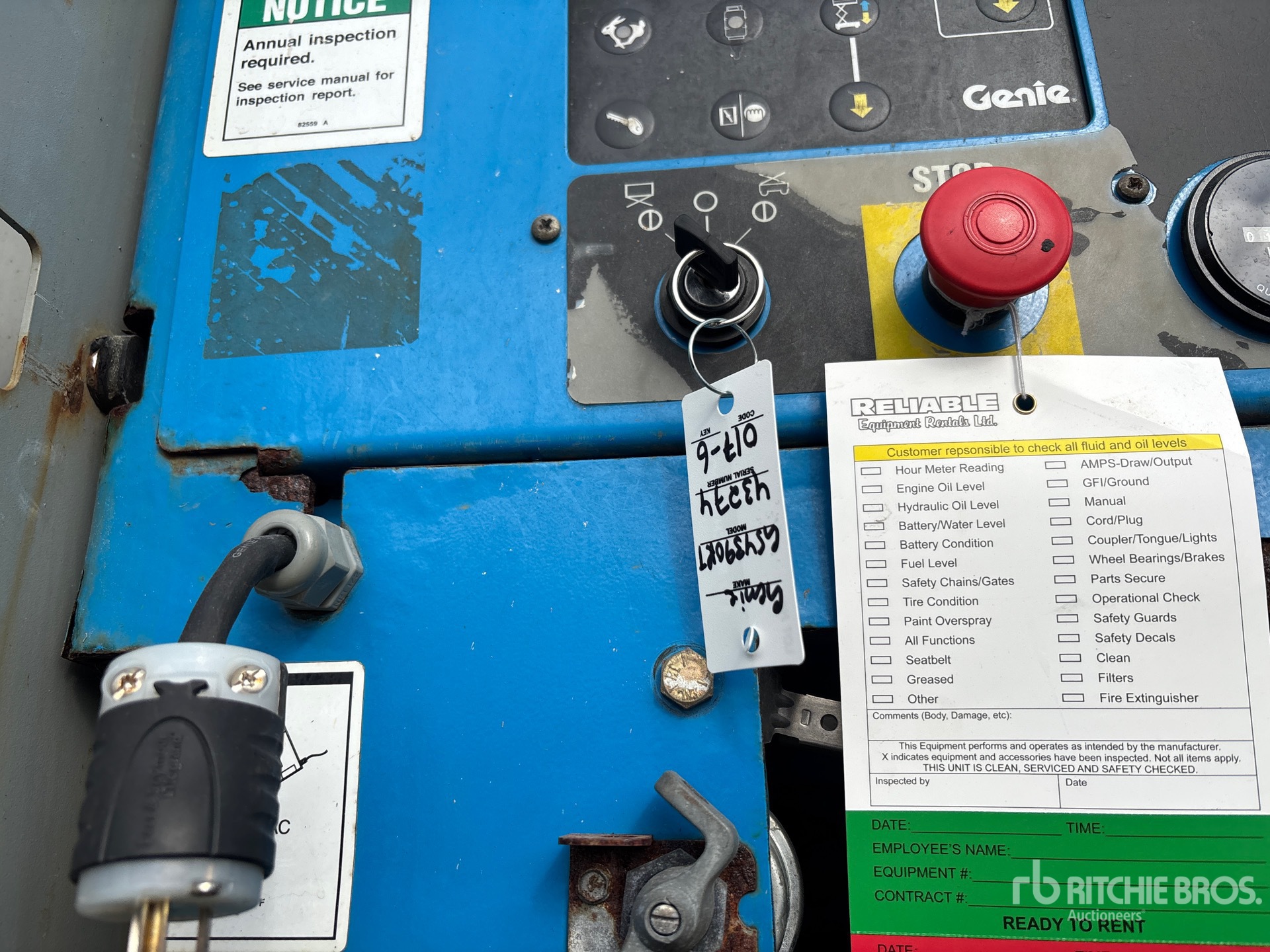 2006 Genie GS-4390RT