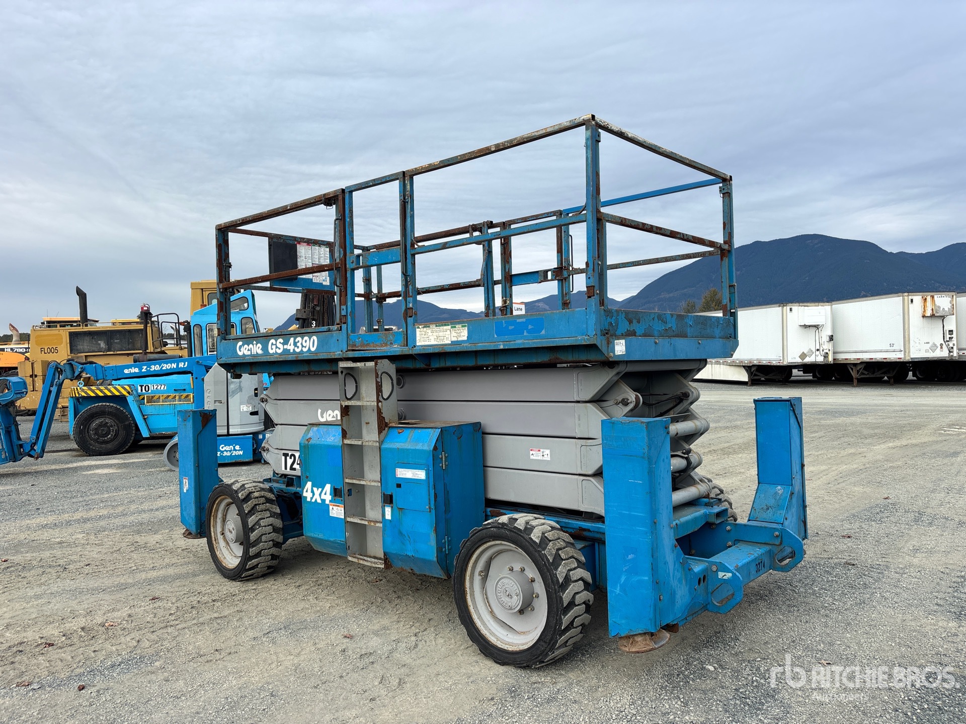 2006 Genie GS-4390RT