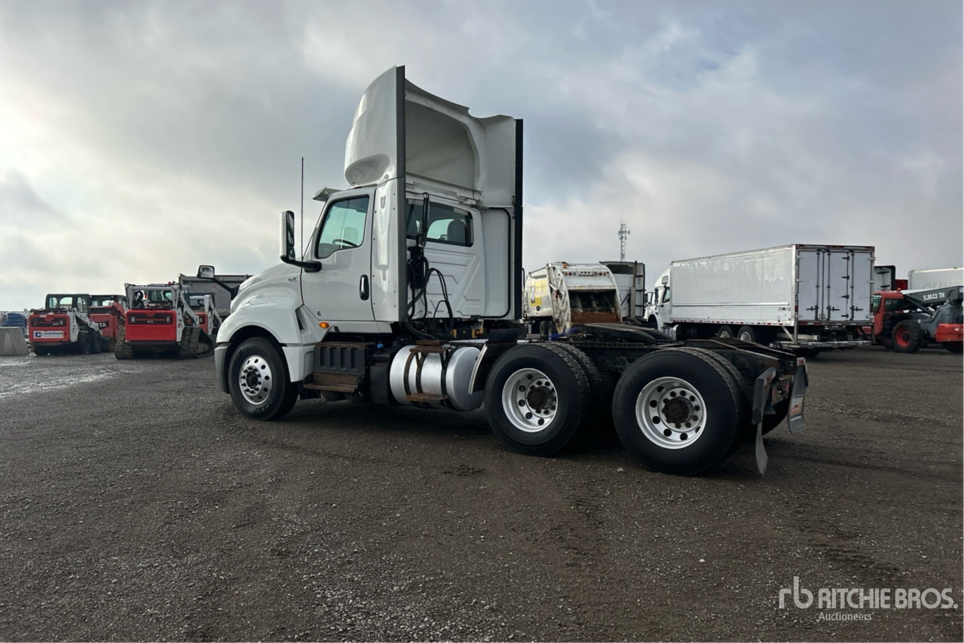 2019 International LT625