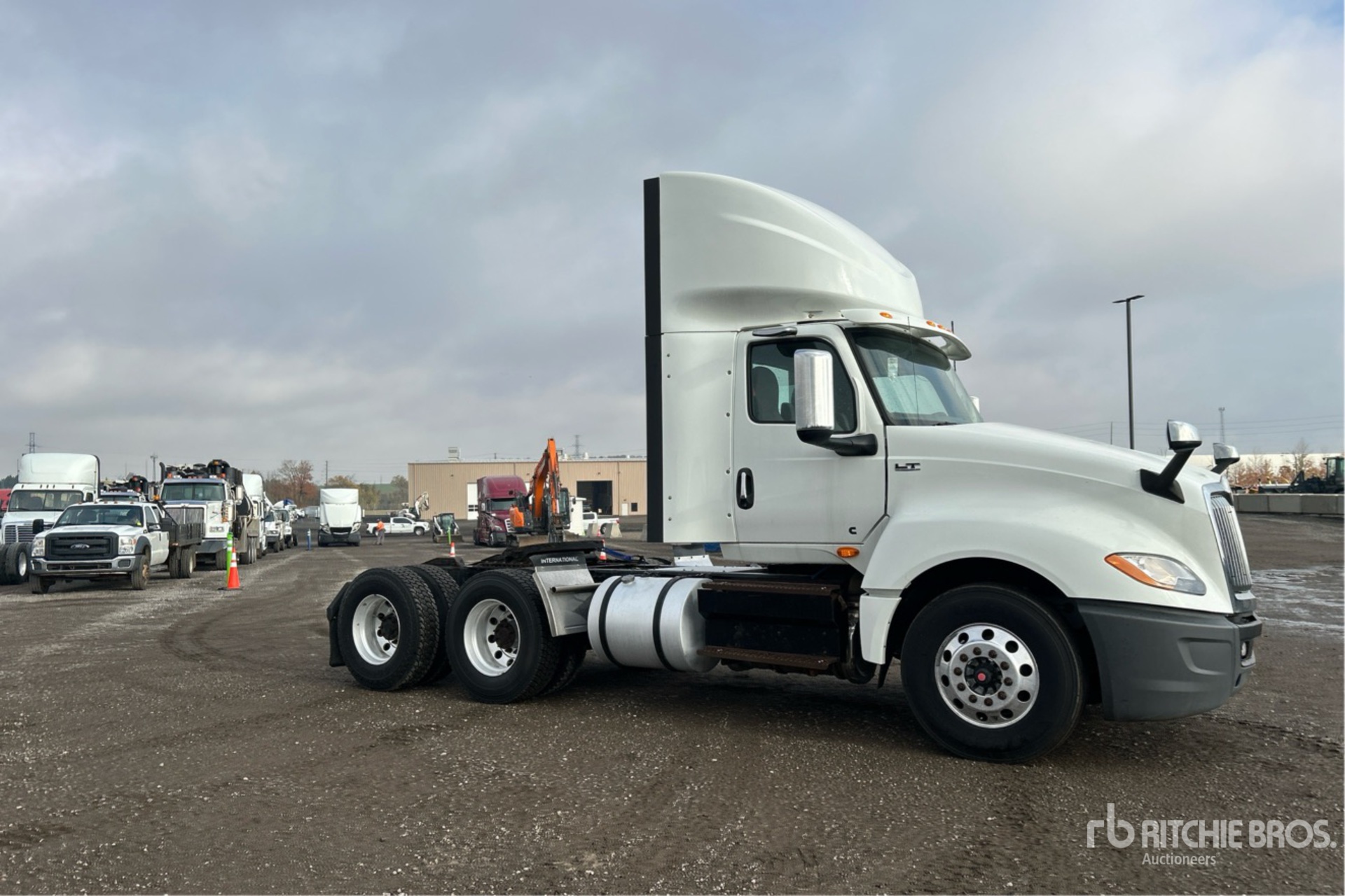 2019 International LT625