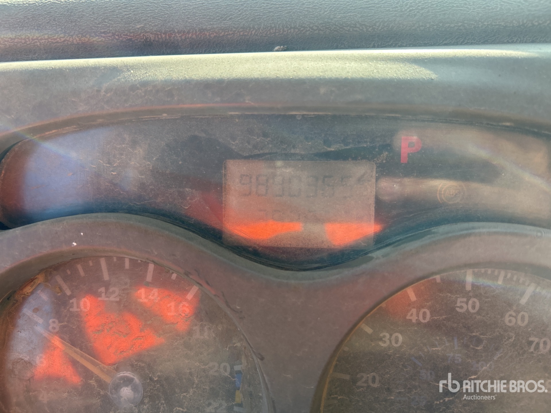 2003 Mack CH612