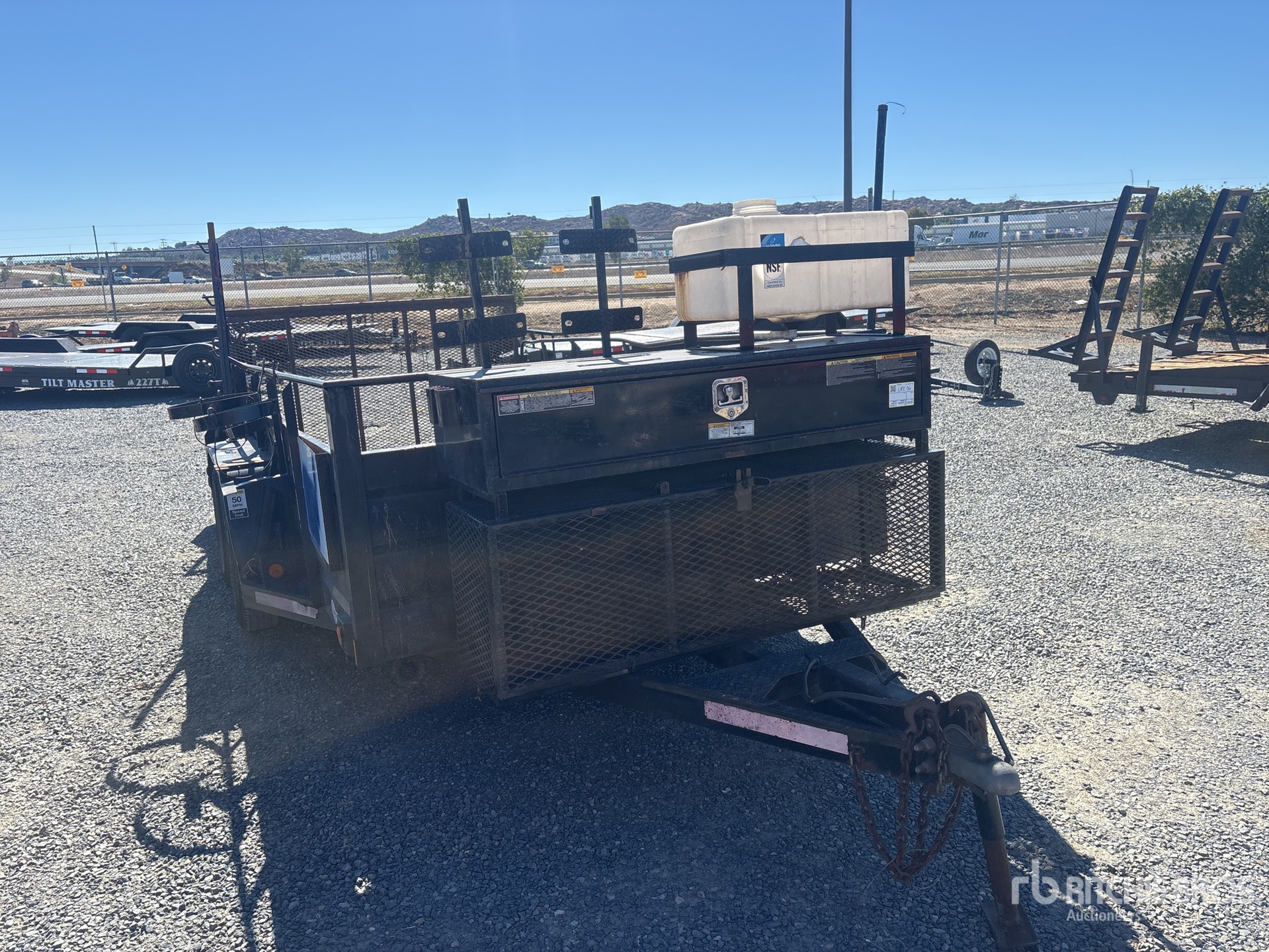2017 Millerbilt 14 FT T/A