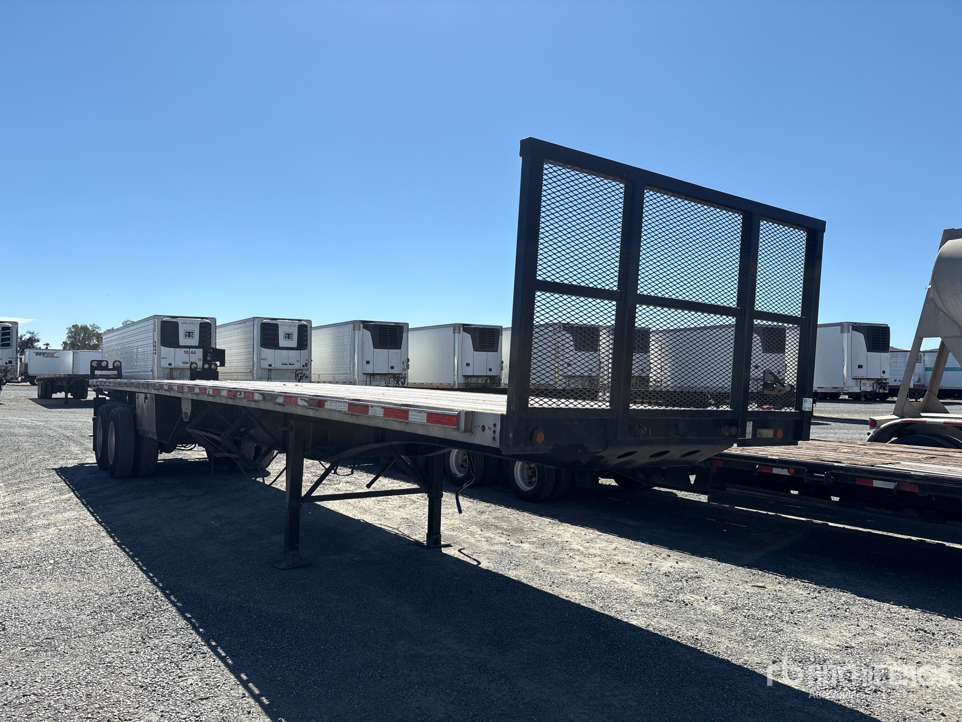 2005 Clark 42 FT T/A