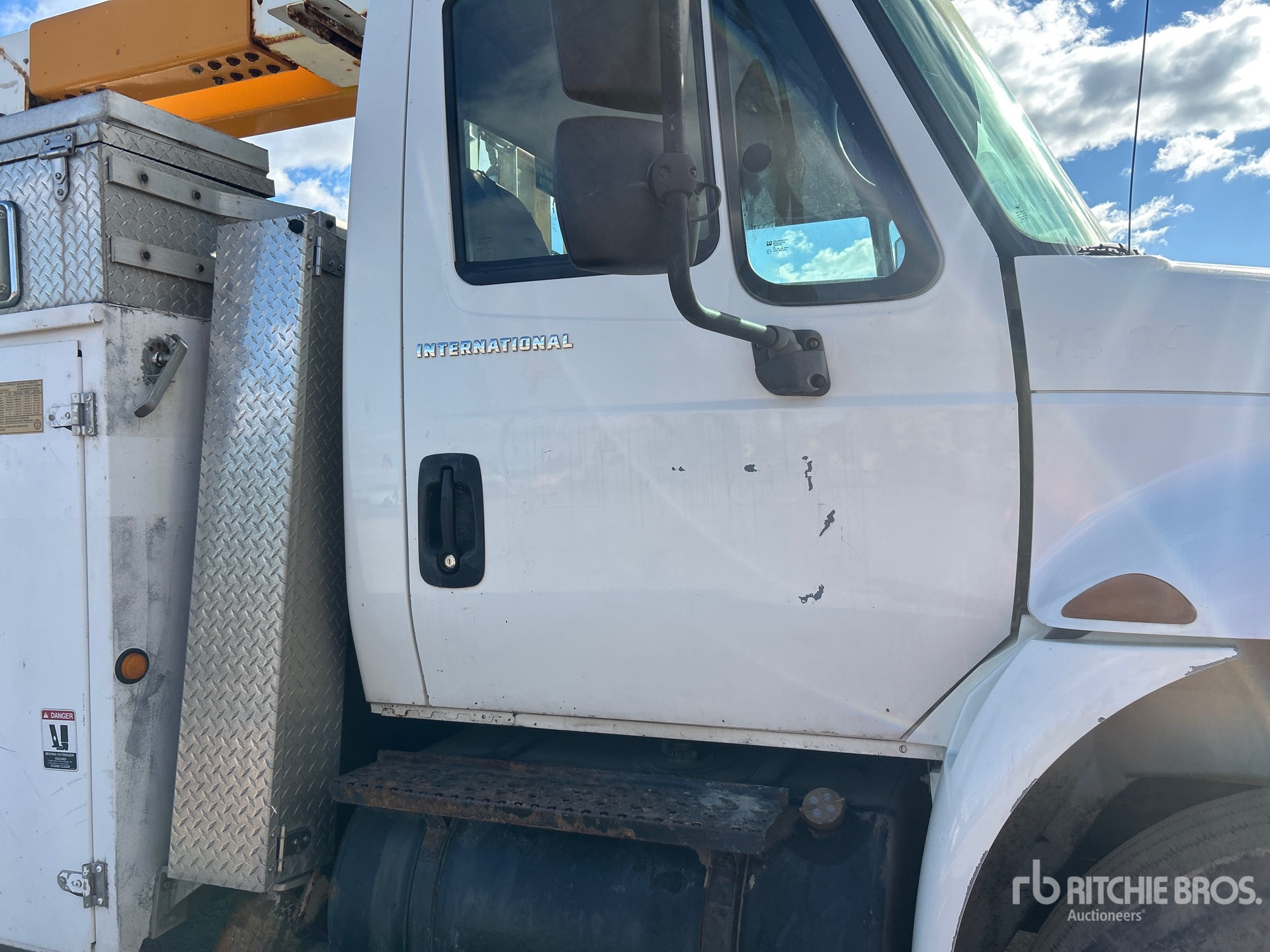 2005 International 4300