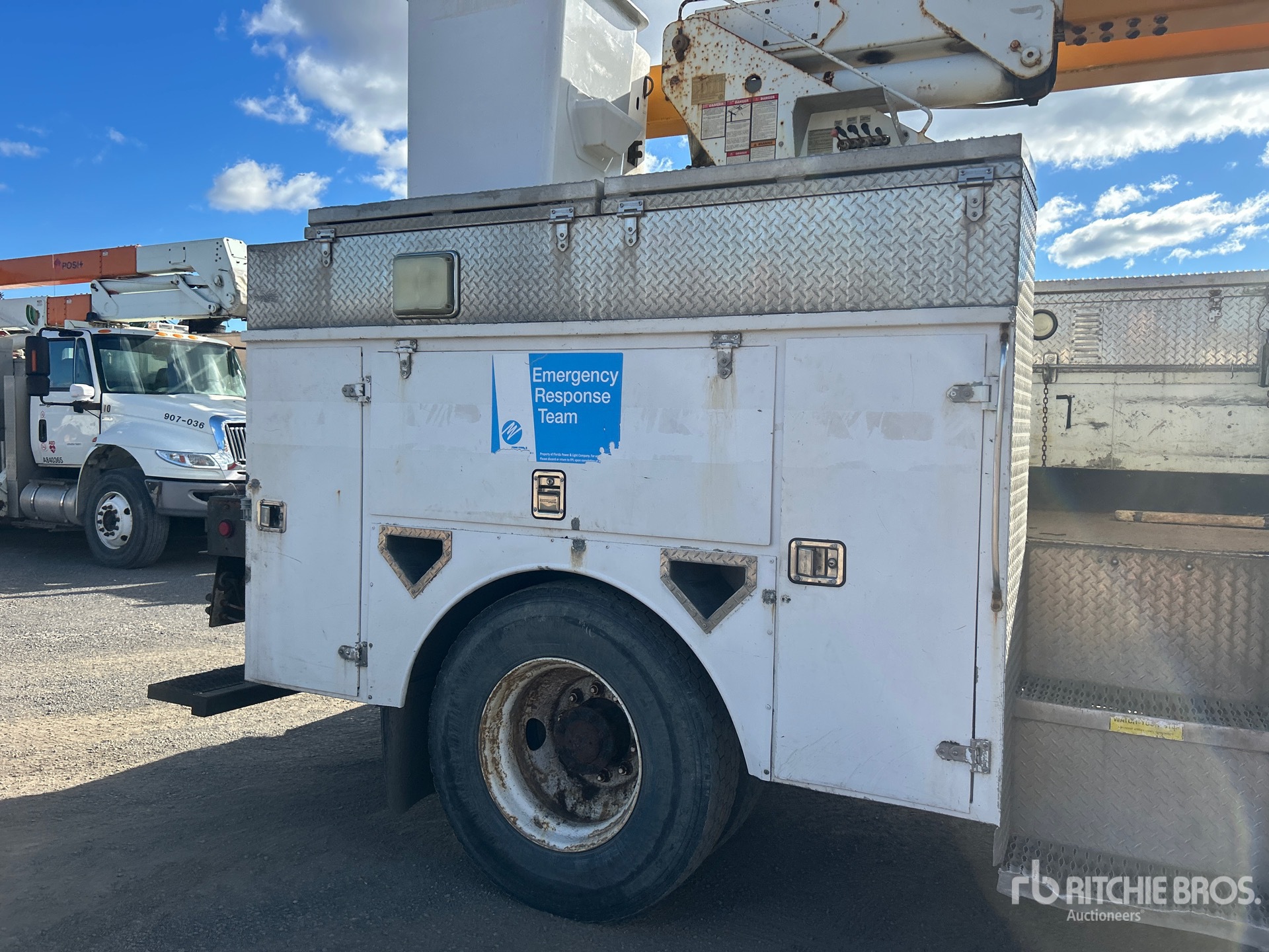 2005 International 4300