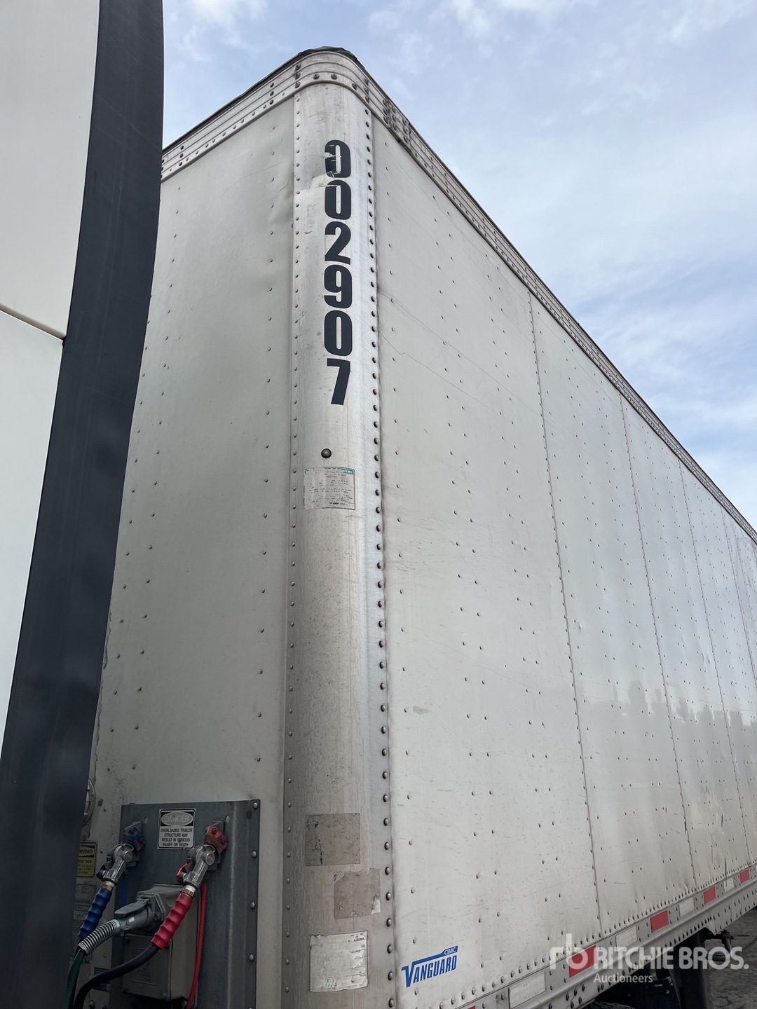 2020 Vanguard 53 FT T/A