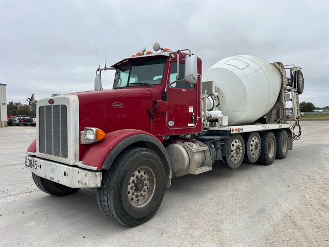 2015 Peterbilt 365 12x4 Mixer Truck