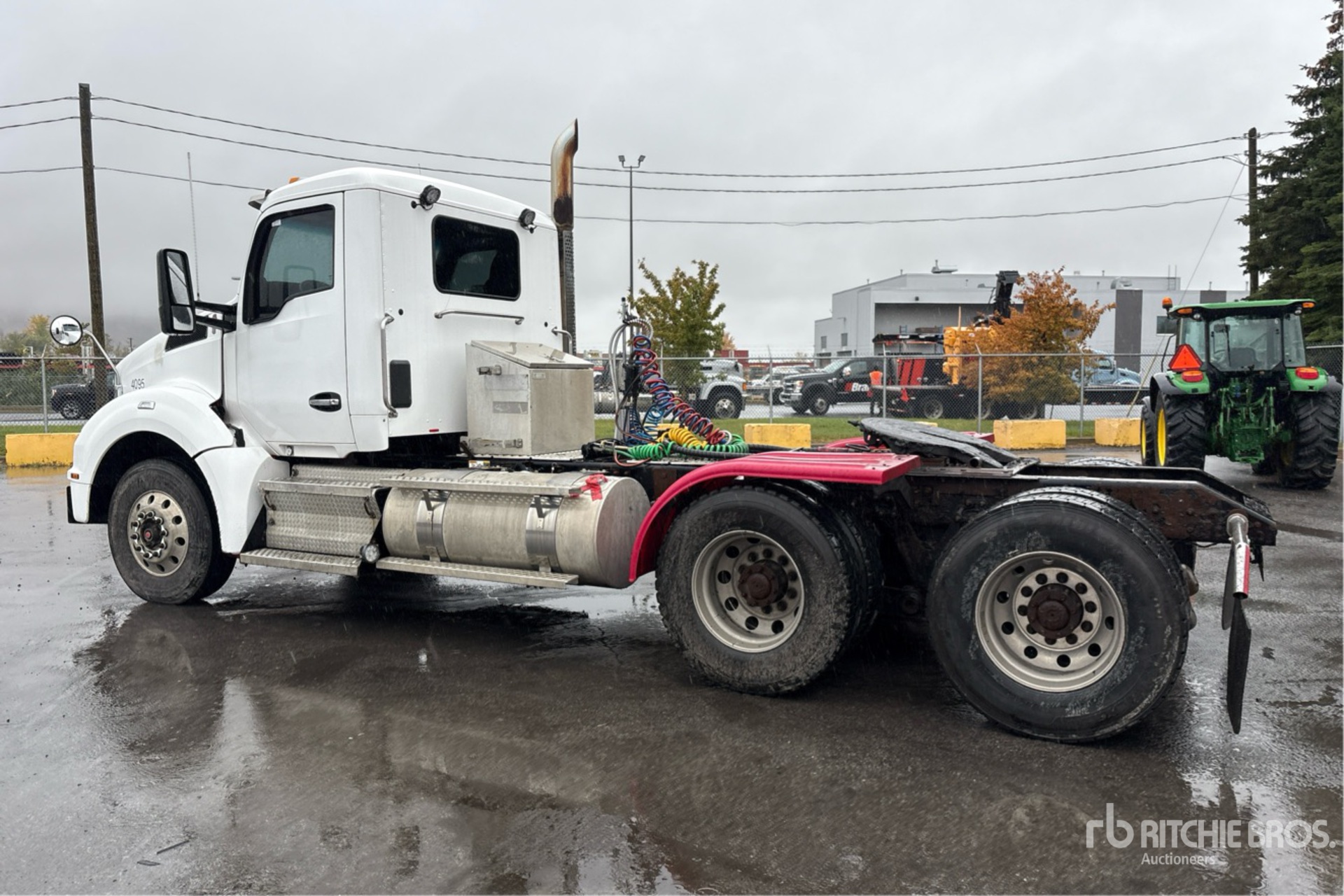 2015 Kenworth T880