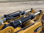 Hydraulics with Bucket Tilt Cylinders