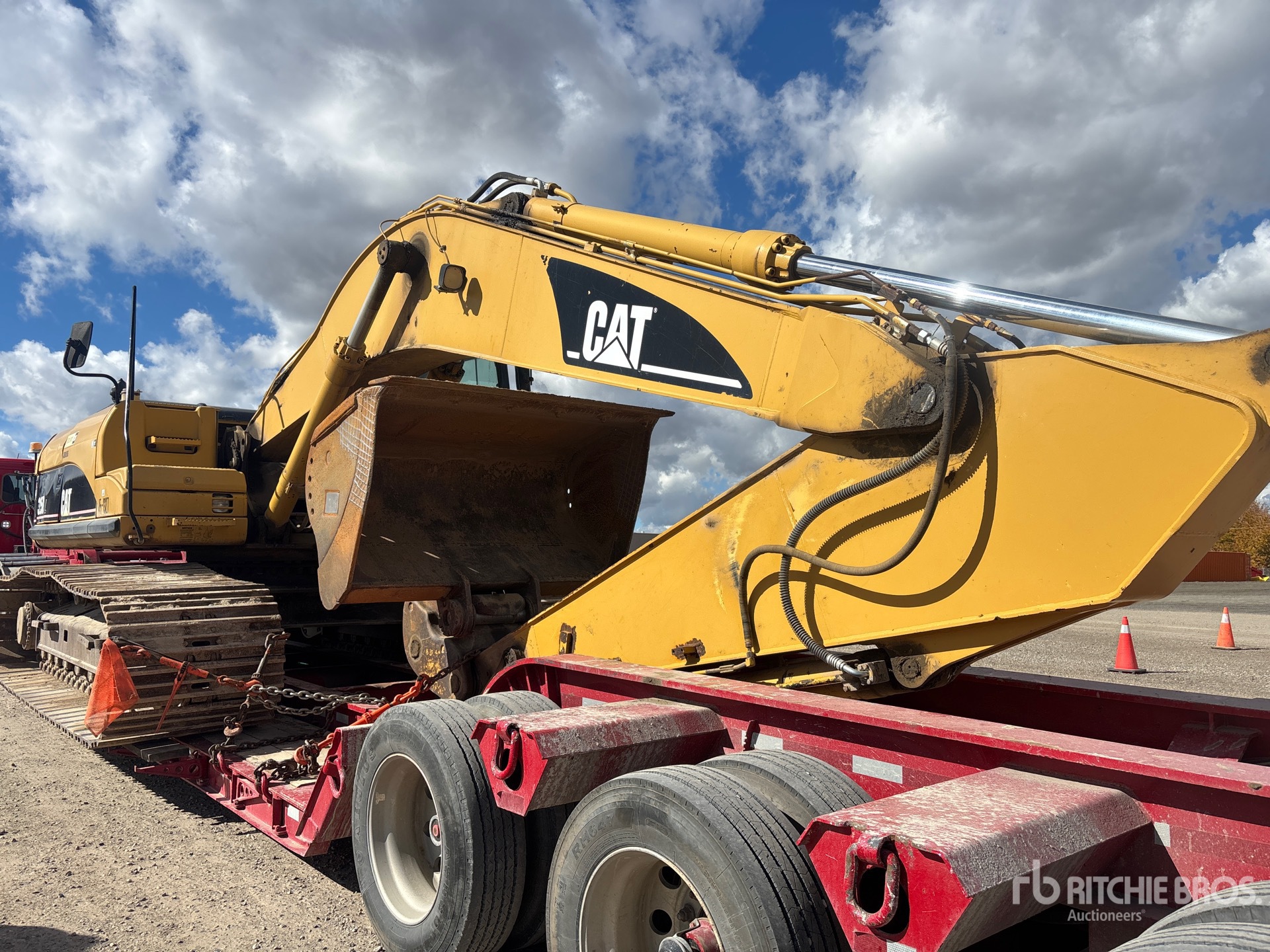 2007 Caterpillar 325D L