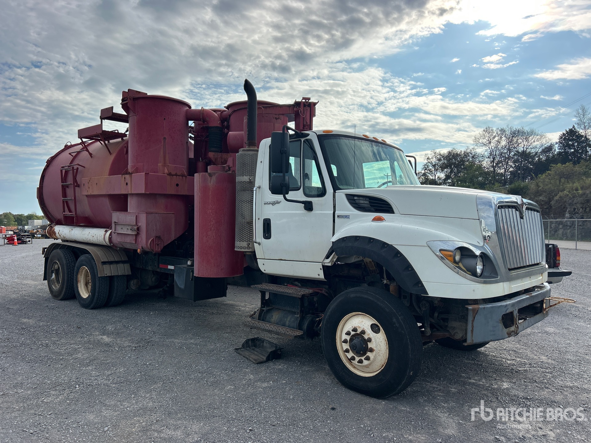 2012 International WORKSTAR 7600