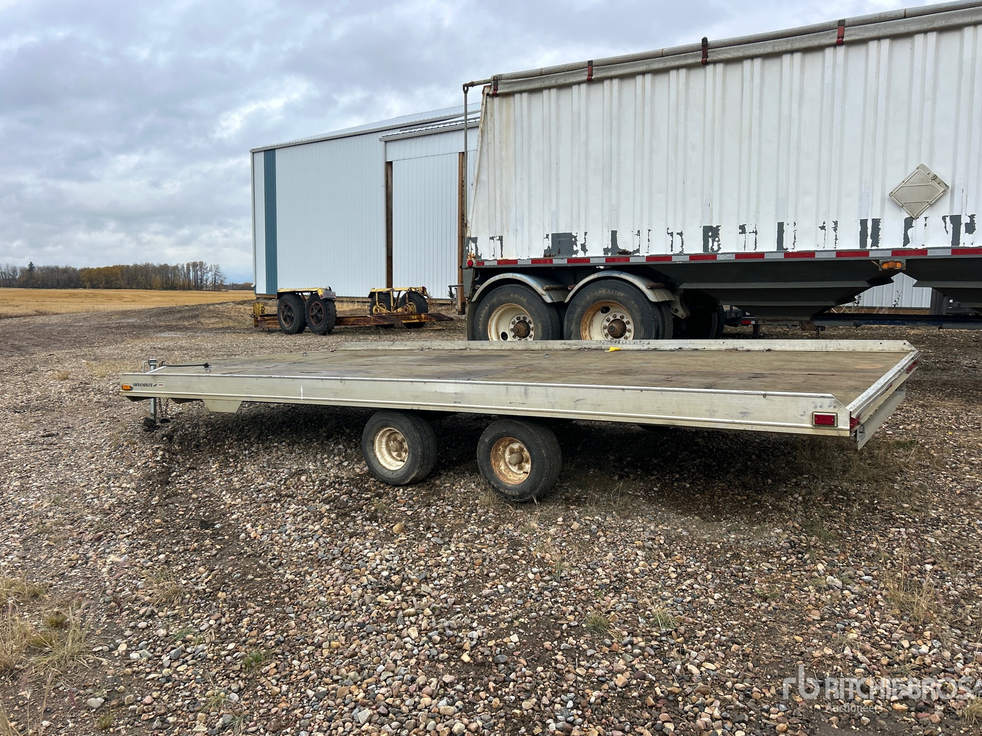 Featherlite 21 FT T/A
