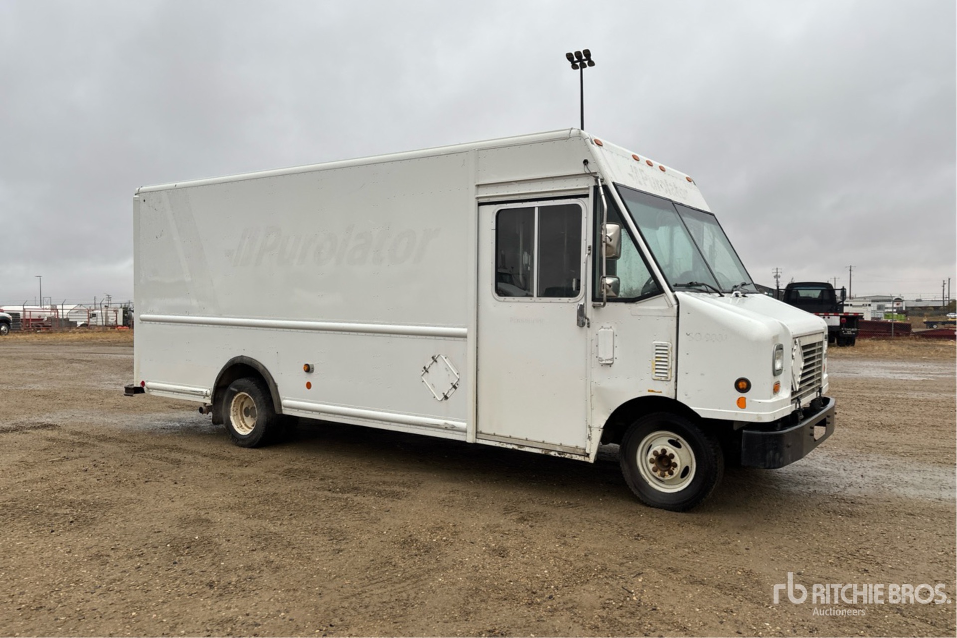 2009 Ford UTILIMASTER