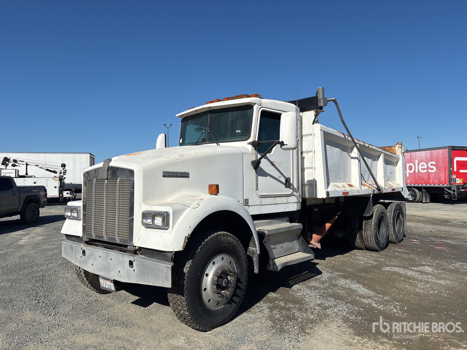 Photo of 2001 Kenworth W900