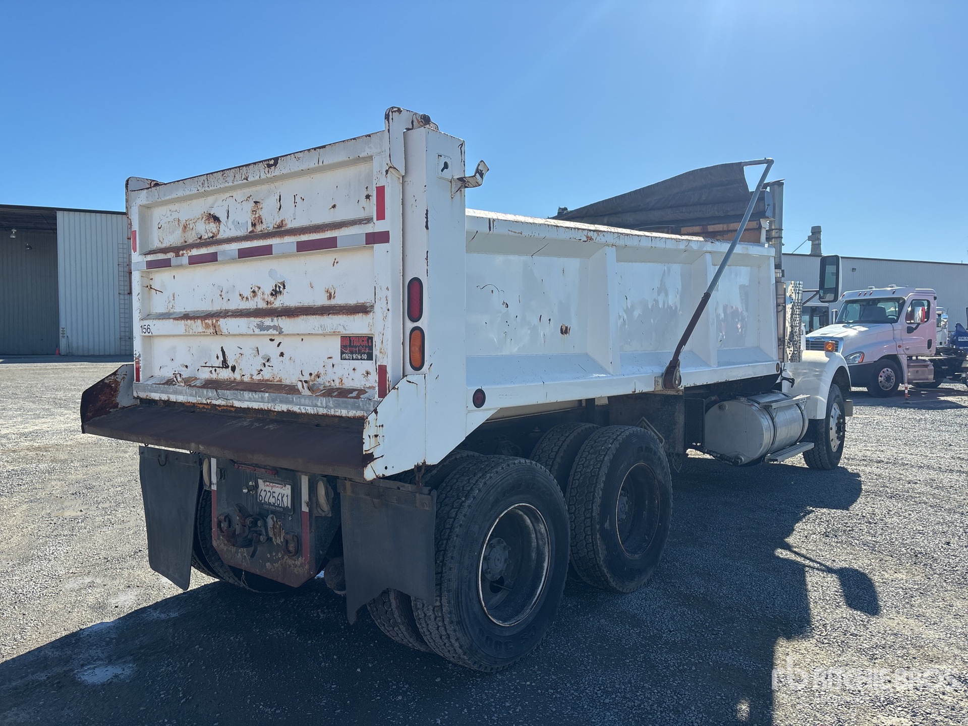 2001 Kenworth W900