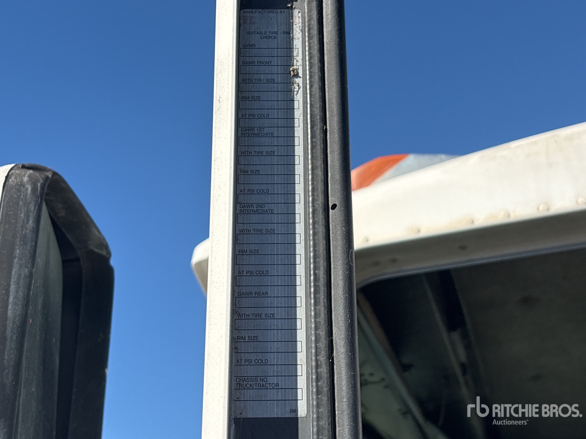 2001 Kenworth W900