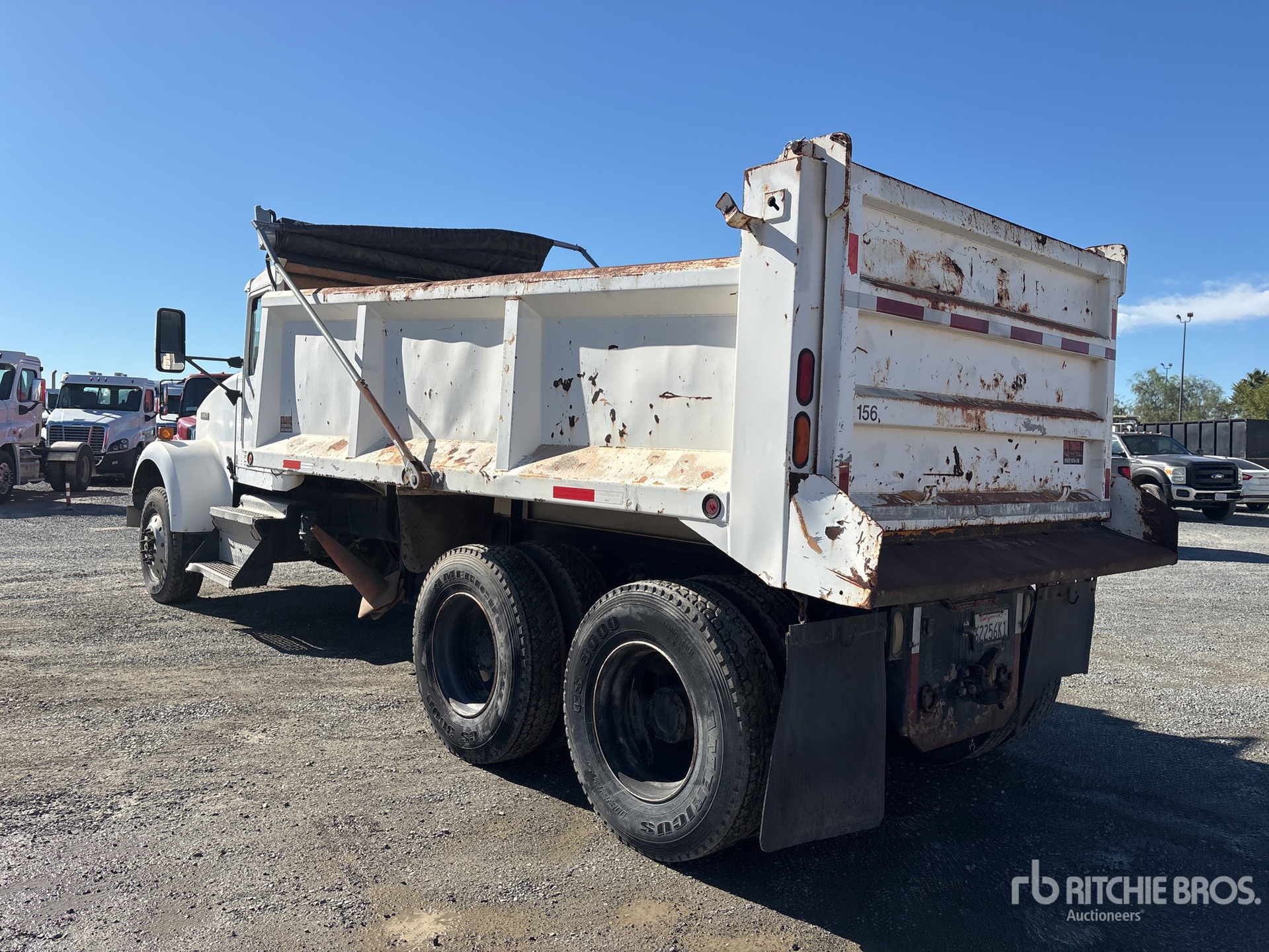 2001 Kenworth W900